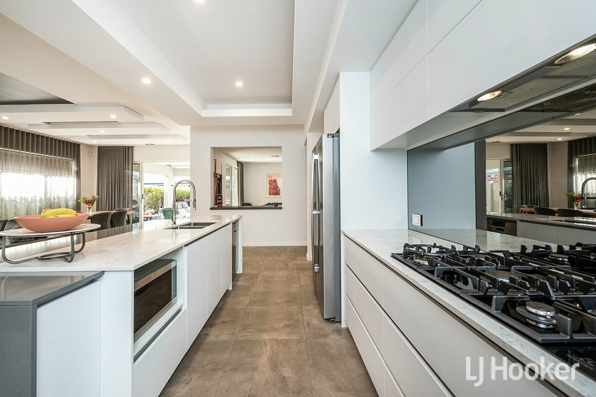 33 Northgate Promenade, BUSHMEAD