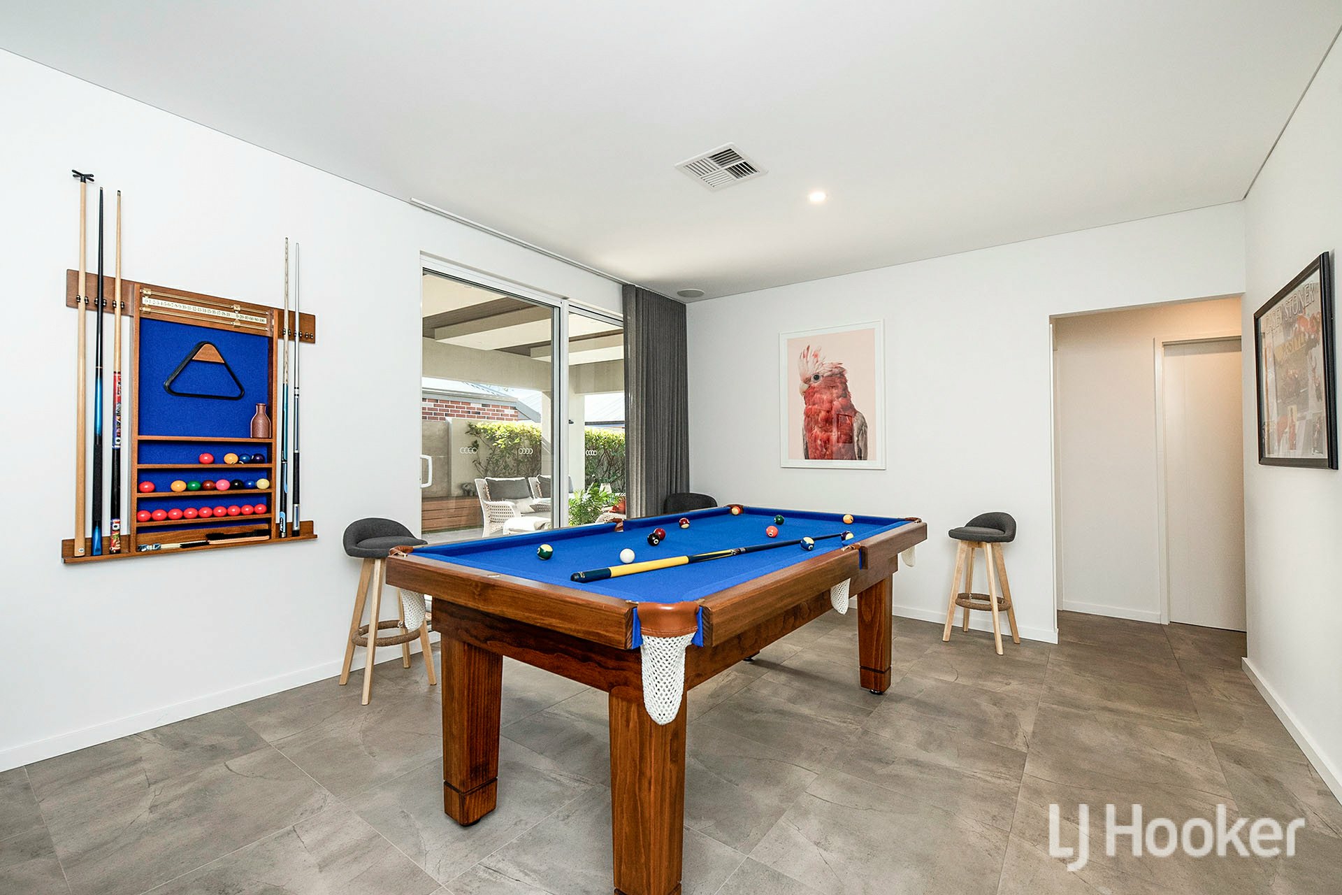 33 Northgate Promenade, BUSHMEAD
