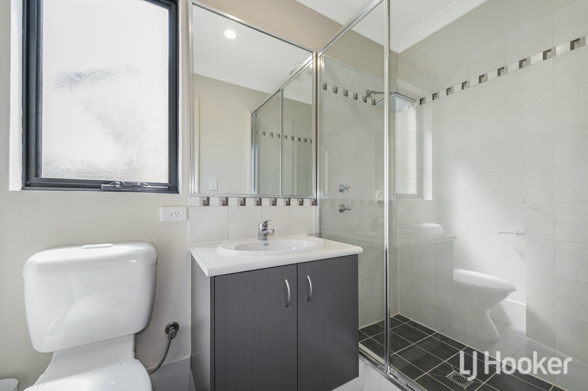 3/65 Little John Road, ARMADALE