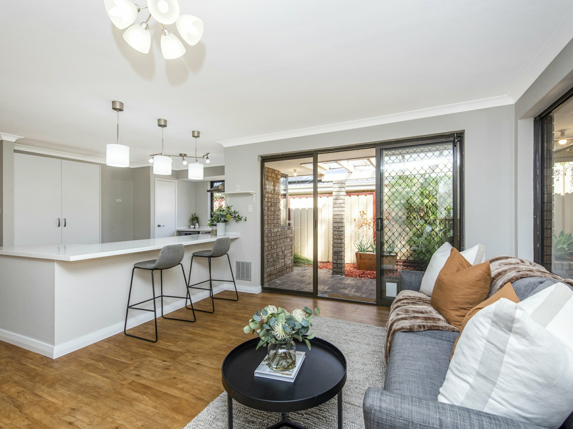 11 Bottlebrush Drive, THORNLIE