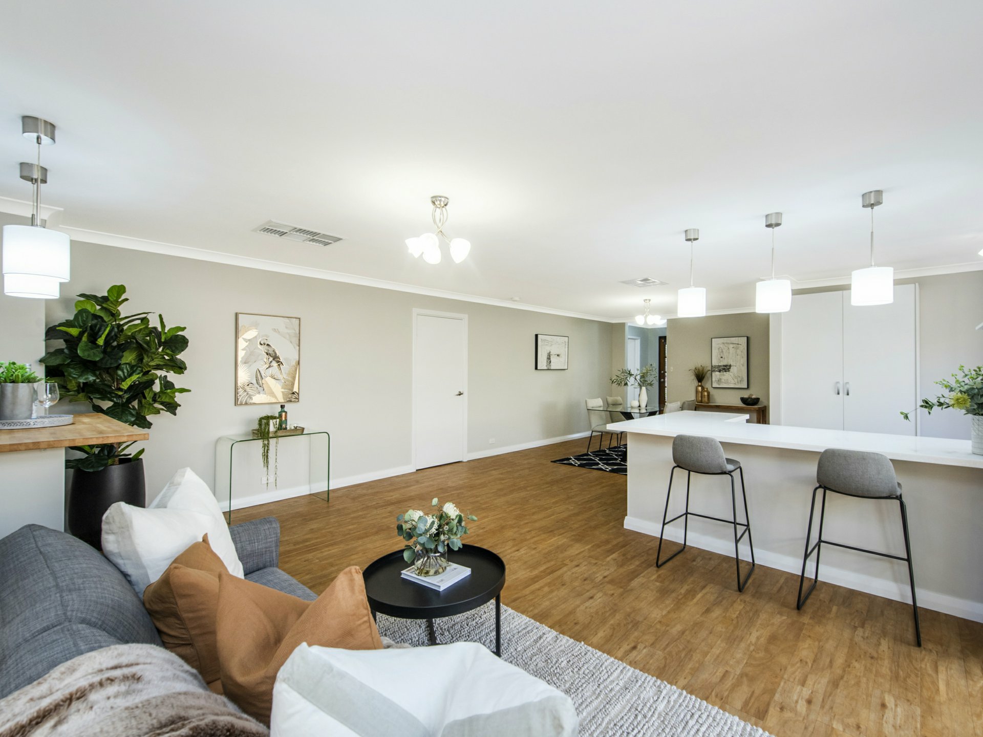 11 Bottlebrush Drive, THORNLIE
