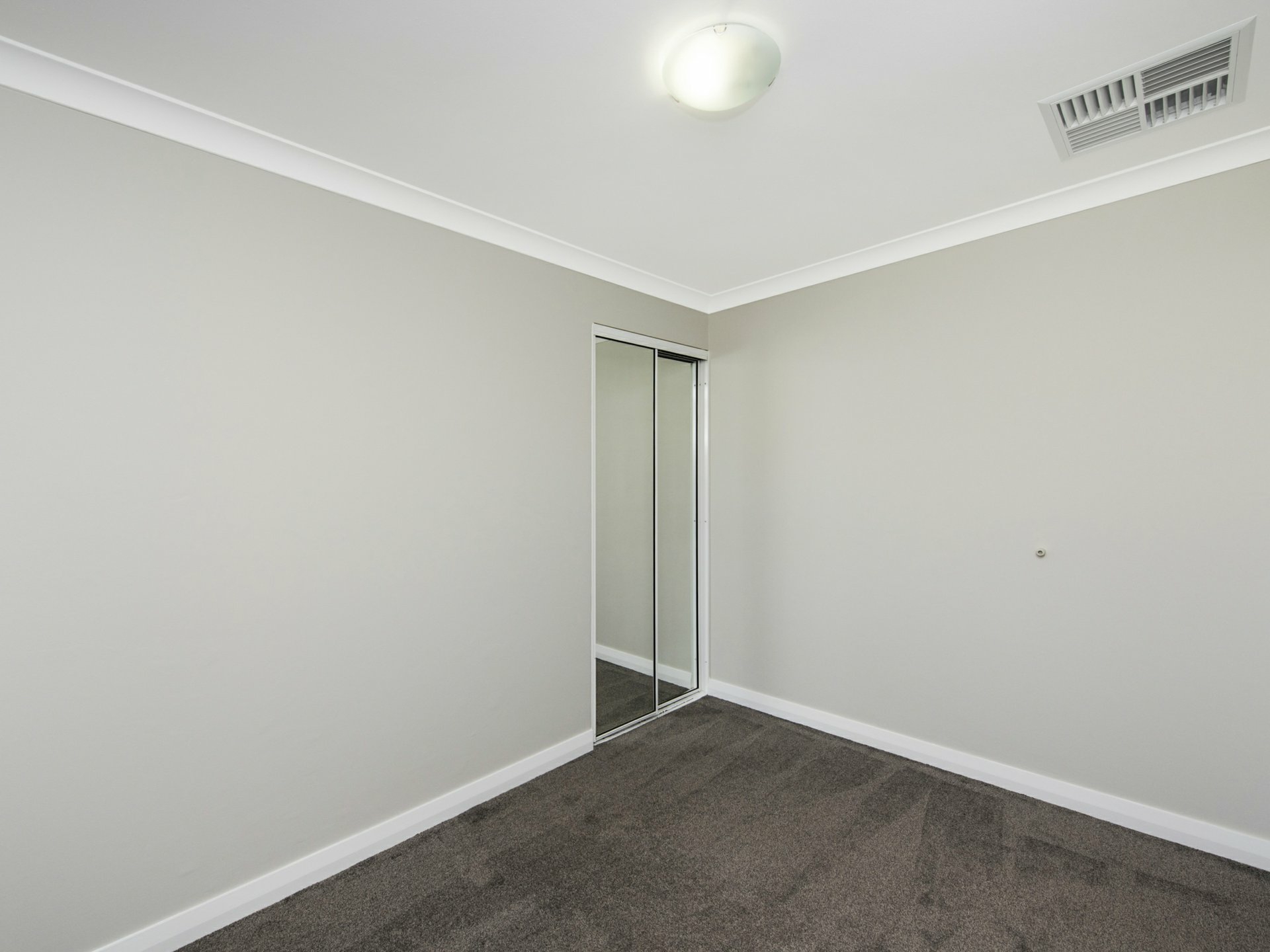 11 Bottlebrush Drive, THORNLIE