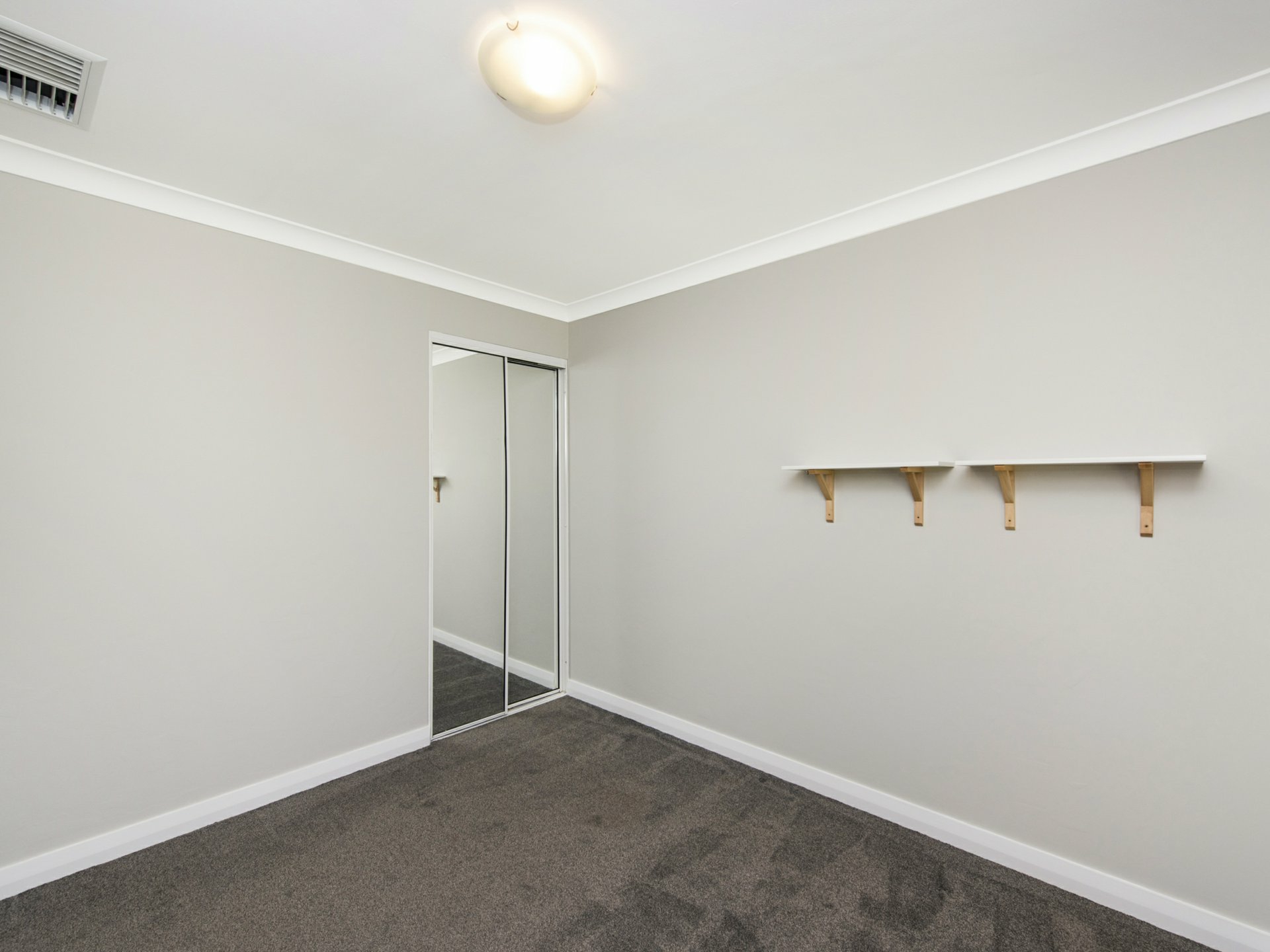 11 Bottlebrush Drive, THORNLIE
