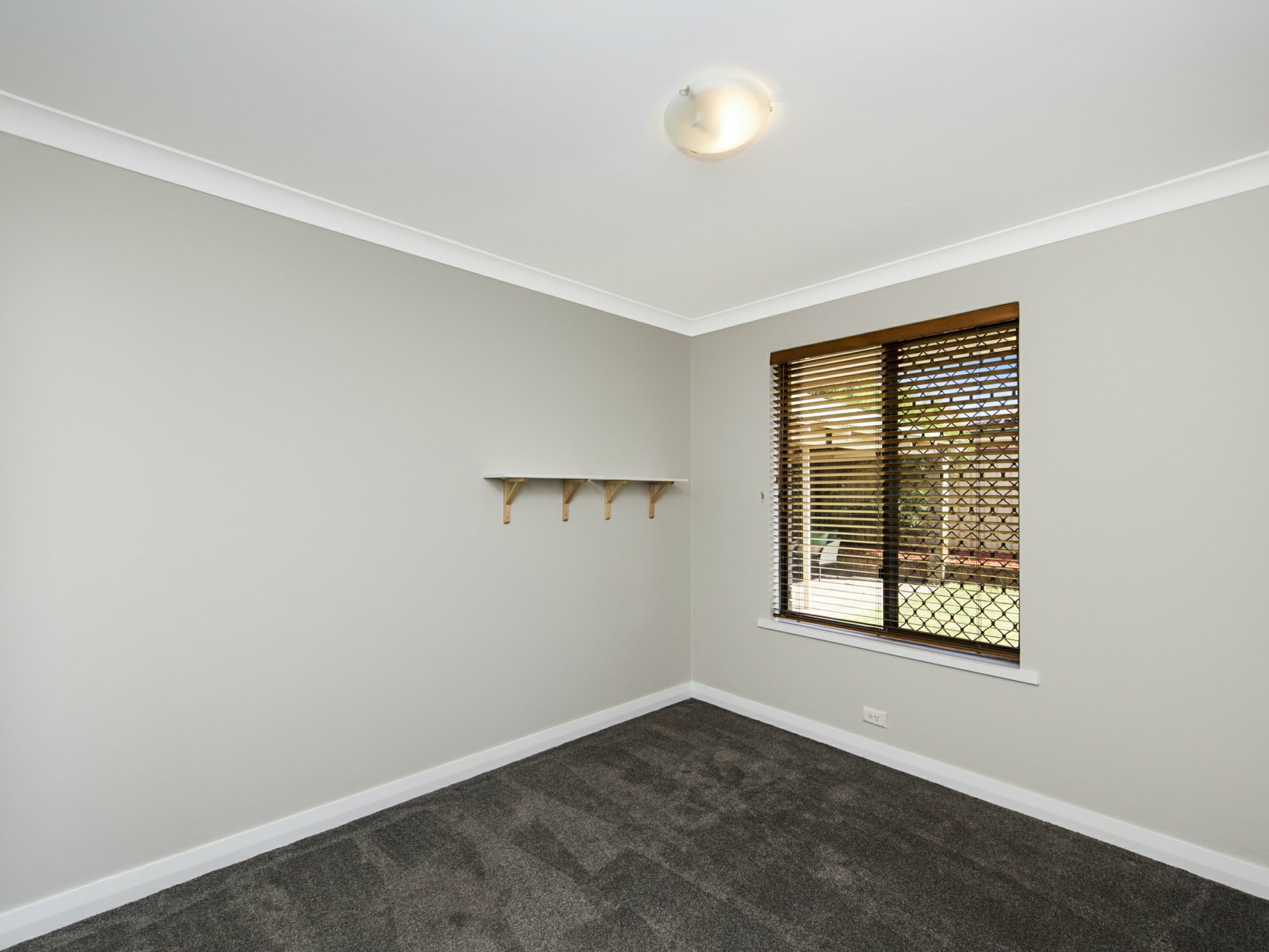 11 Bottlebrush Drive, THORNLIE