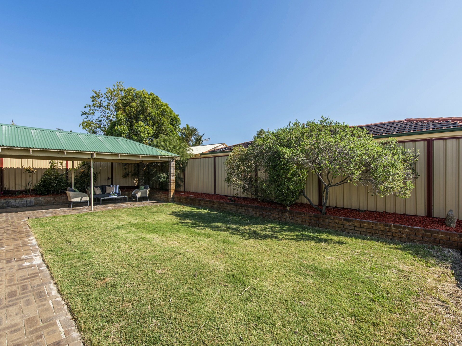 11 Bottlebrush Drive, THORNLIE