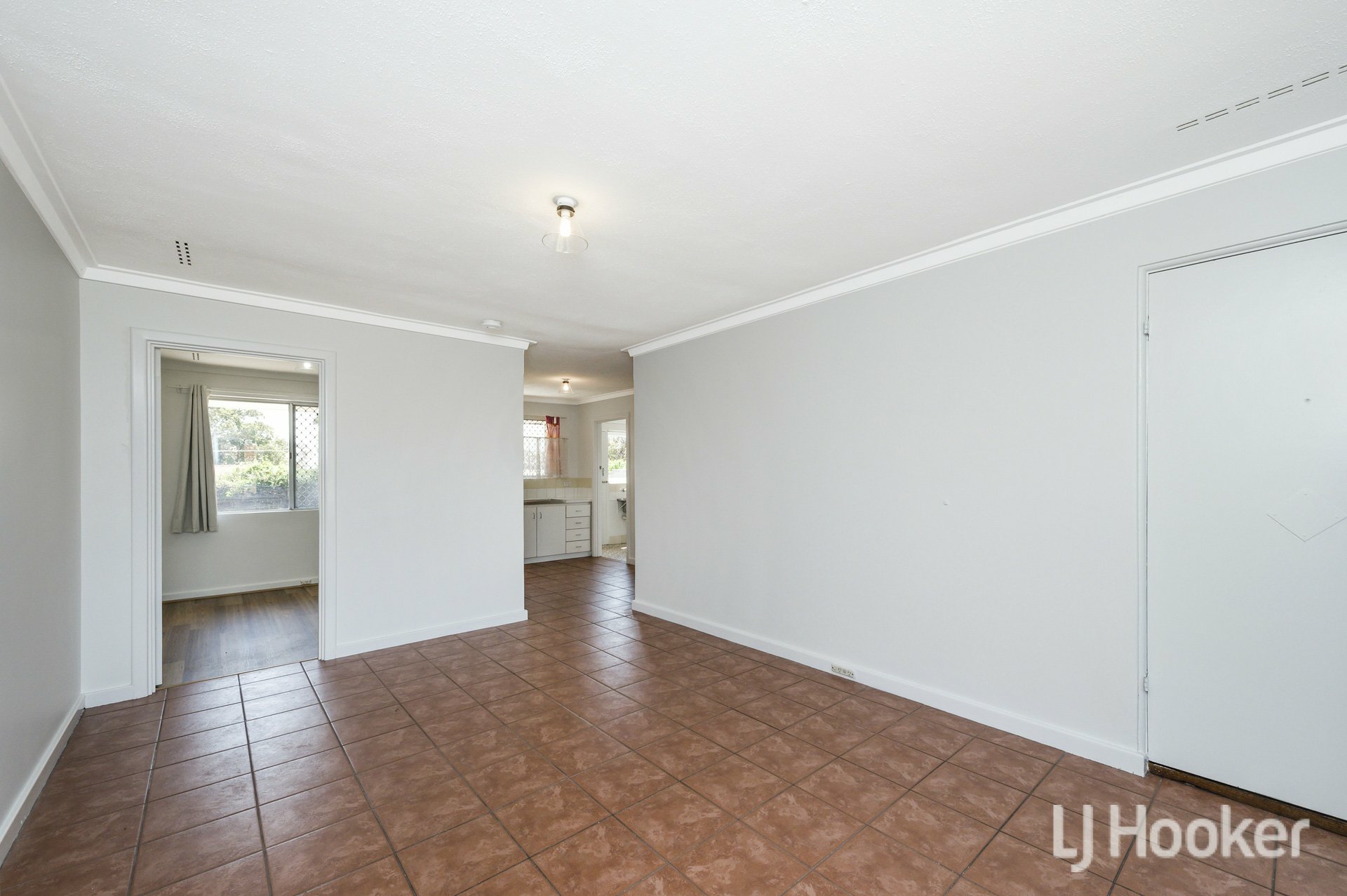 65A Lester Drive, THORNLIE