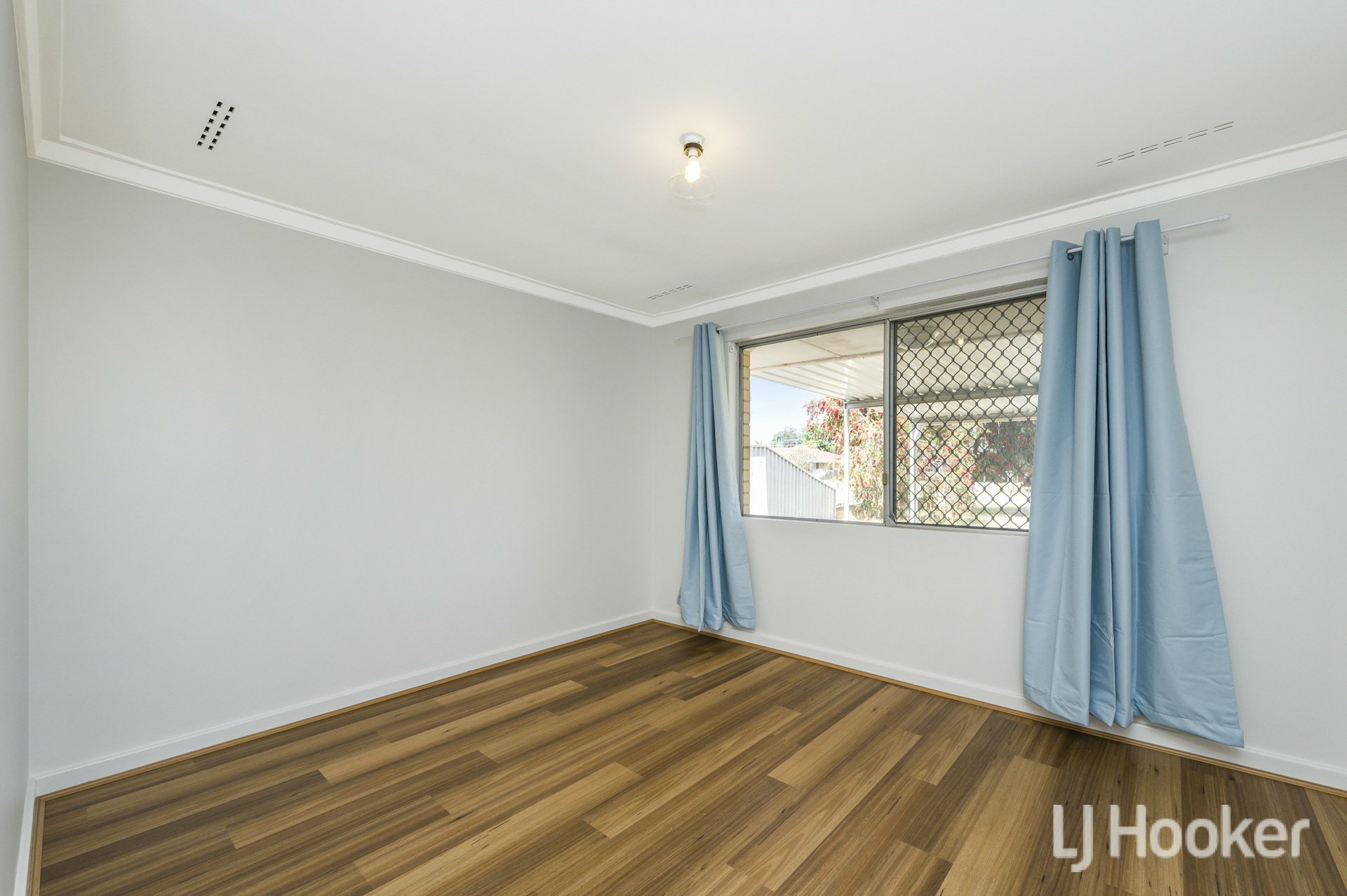 65A Lester Drive, THORNLIE