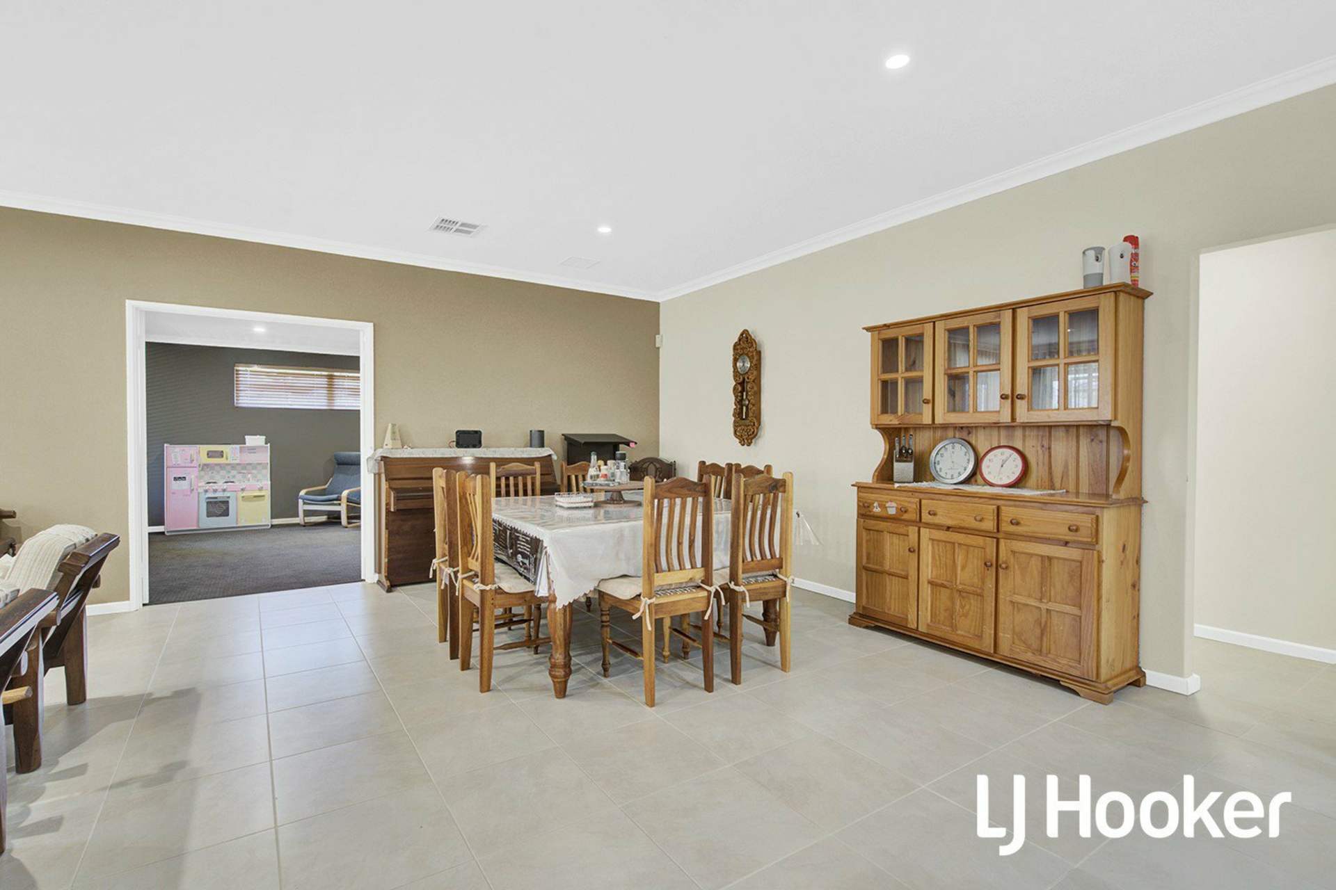 83 Daleford Way, SOUTHERN RIVER