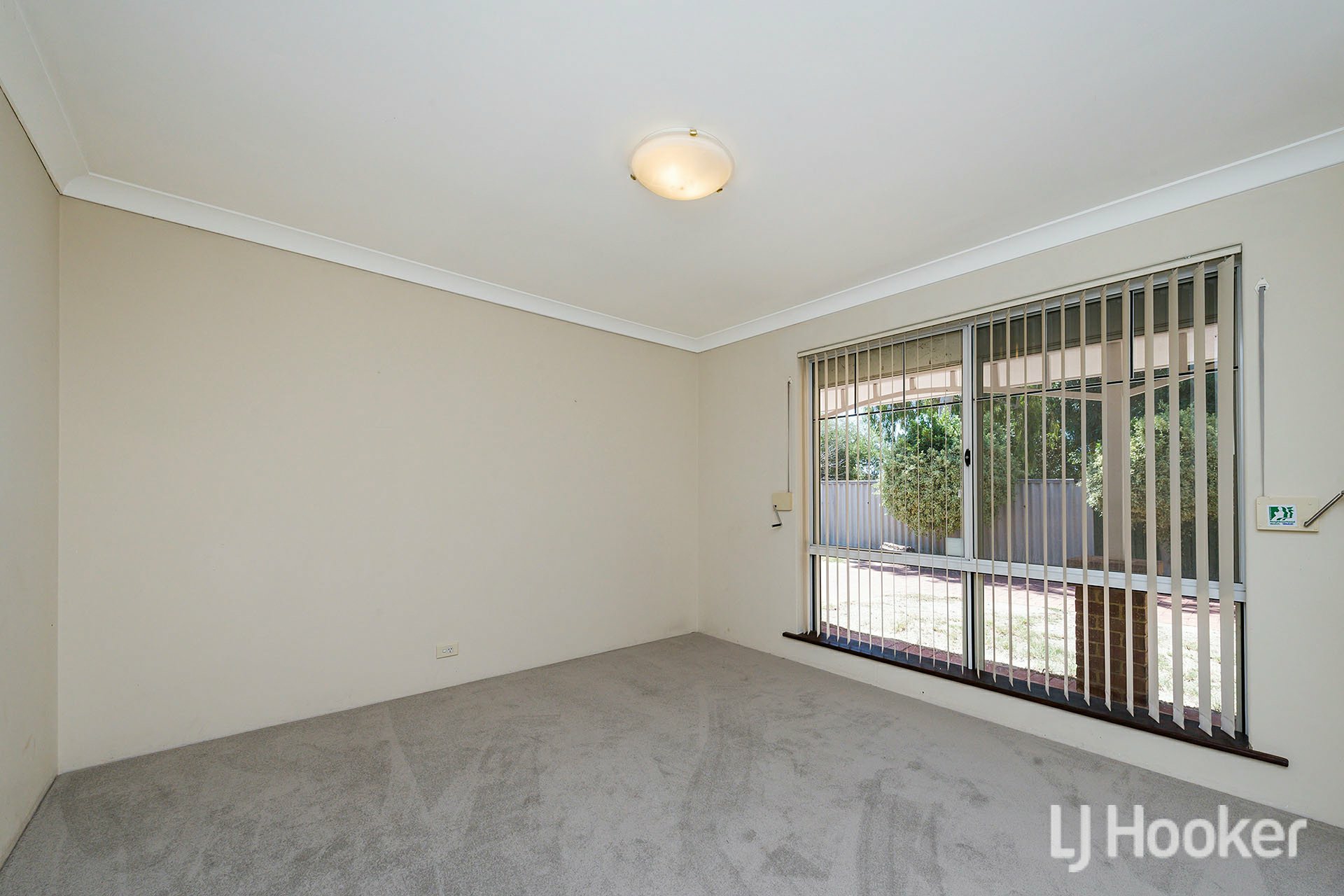 5 Melvin Avenue, THORNLIE