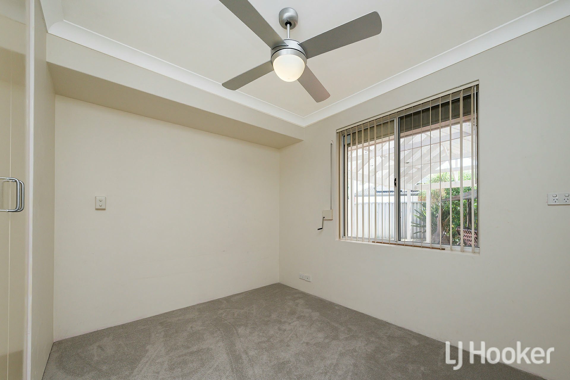 5 Melvin Avenue, THORNLIE