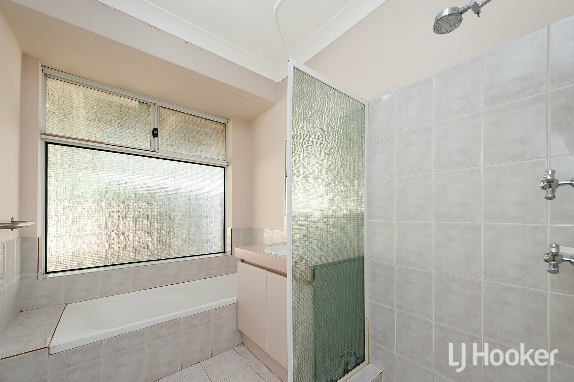 5 Melvin Avenue, THORNLIE