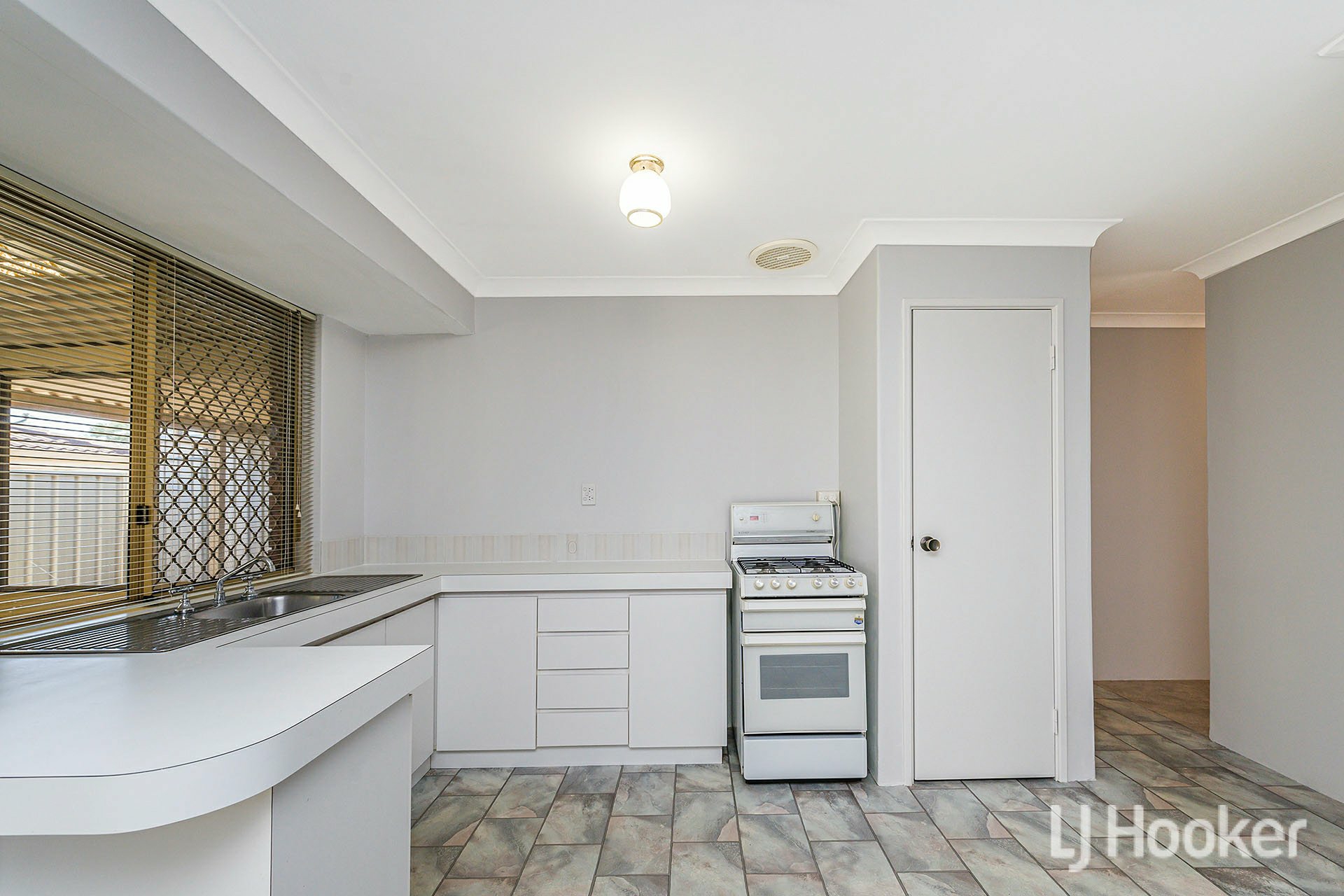 5/15 Murray Court, ARMADALE