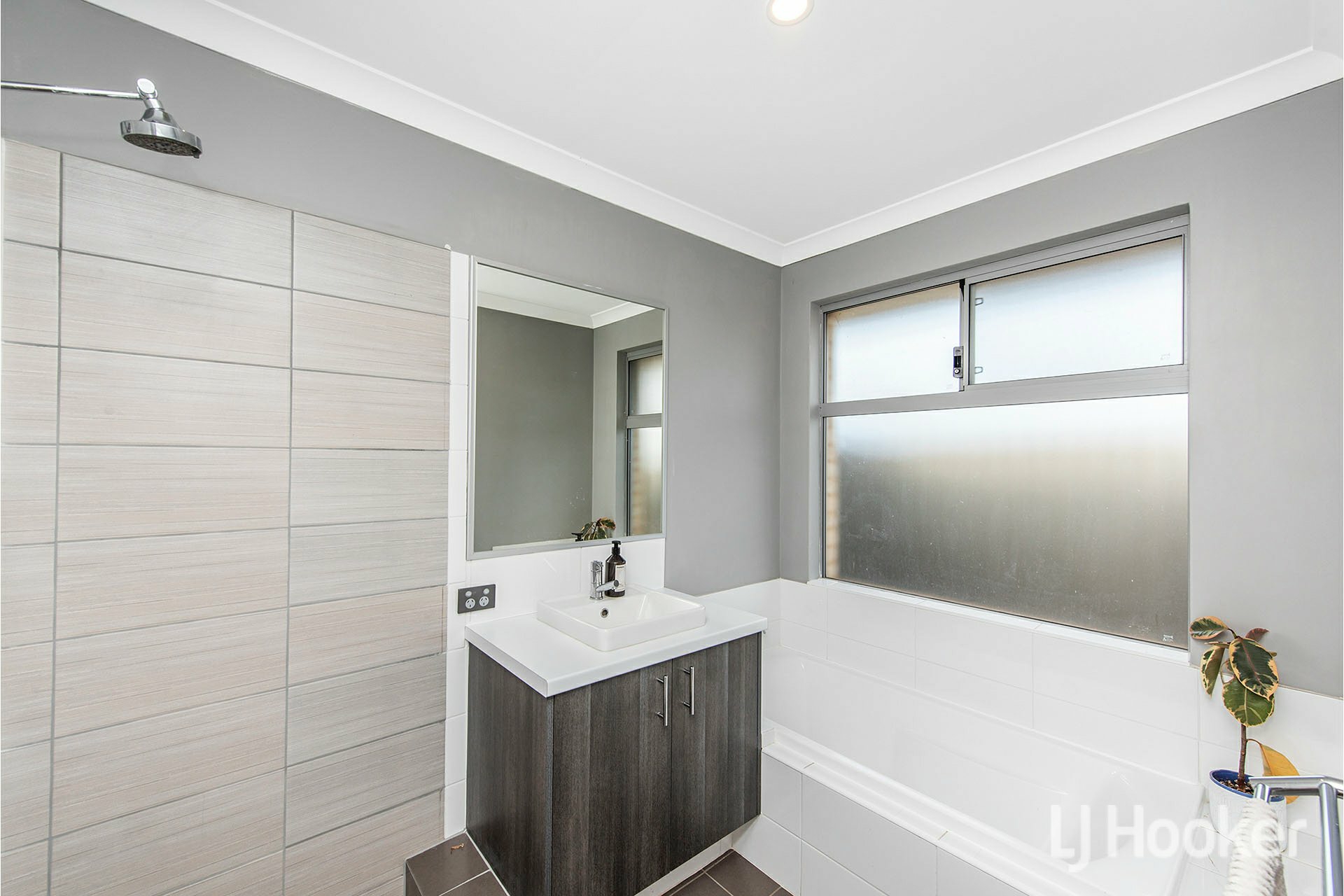 2 Wolfson Way, PIARA WATERS