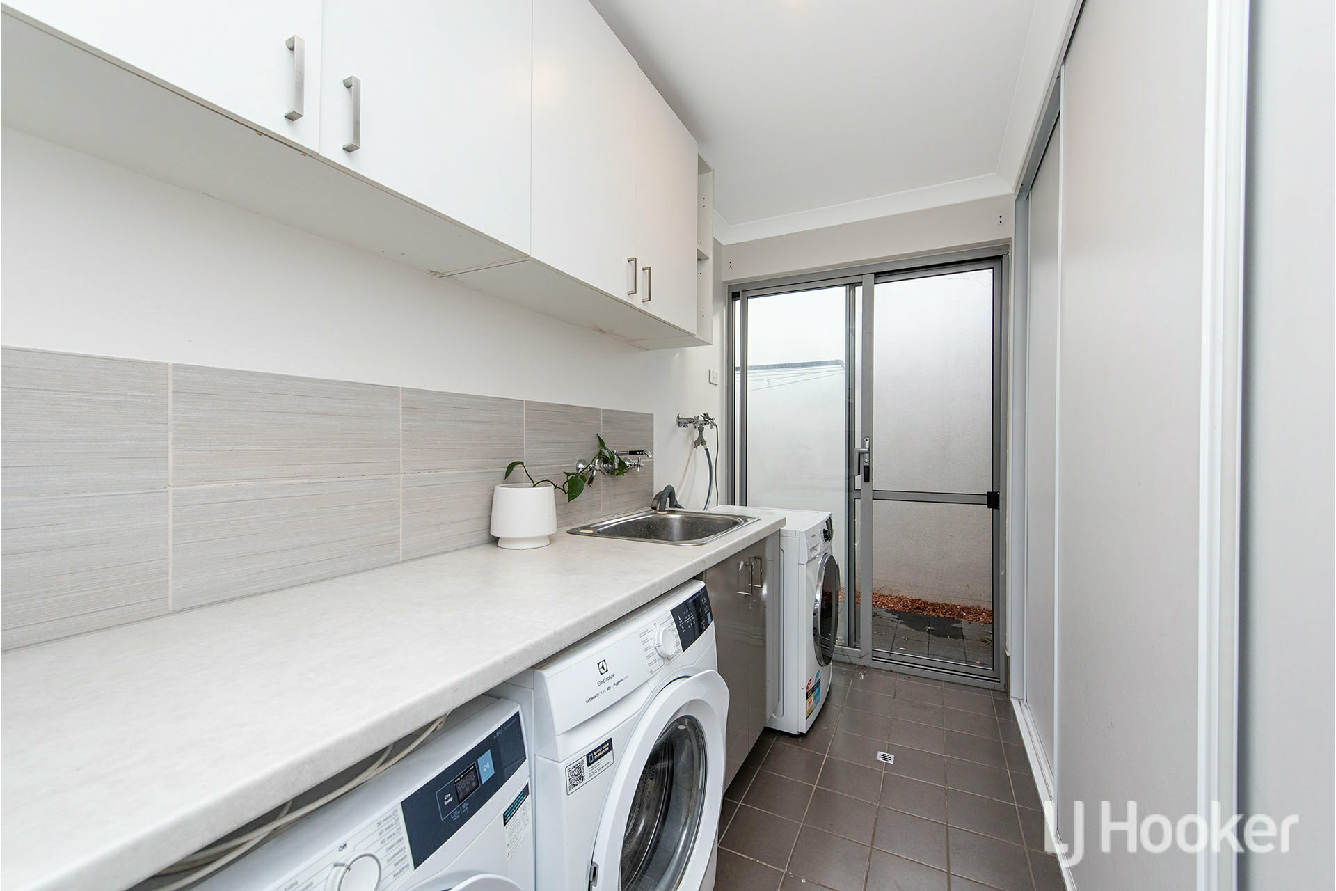 2 Wolfson Way, PIARA WATERS