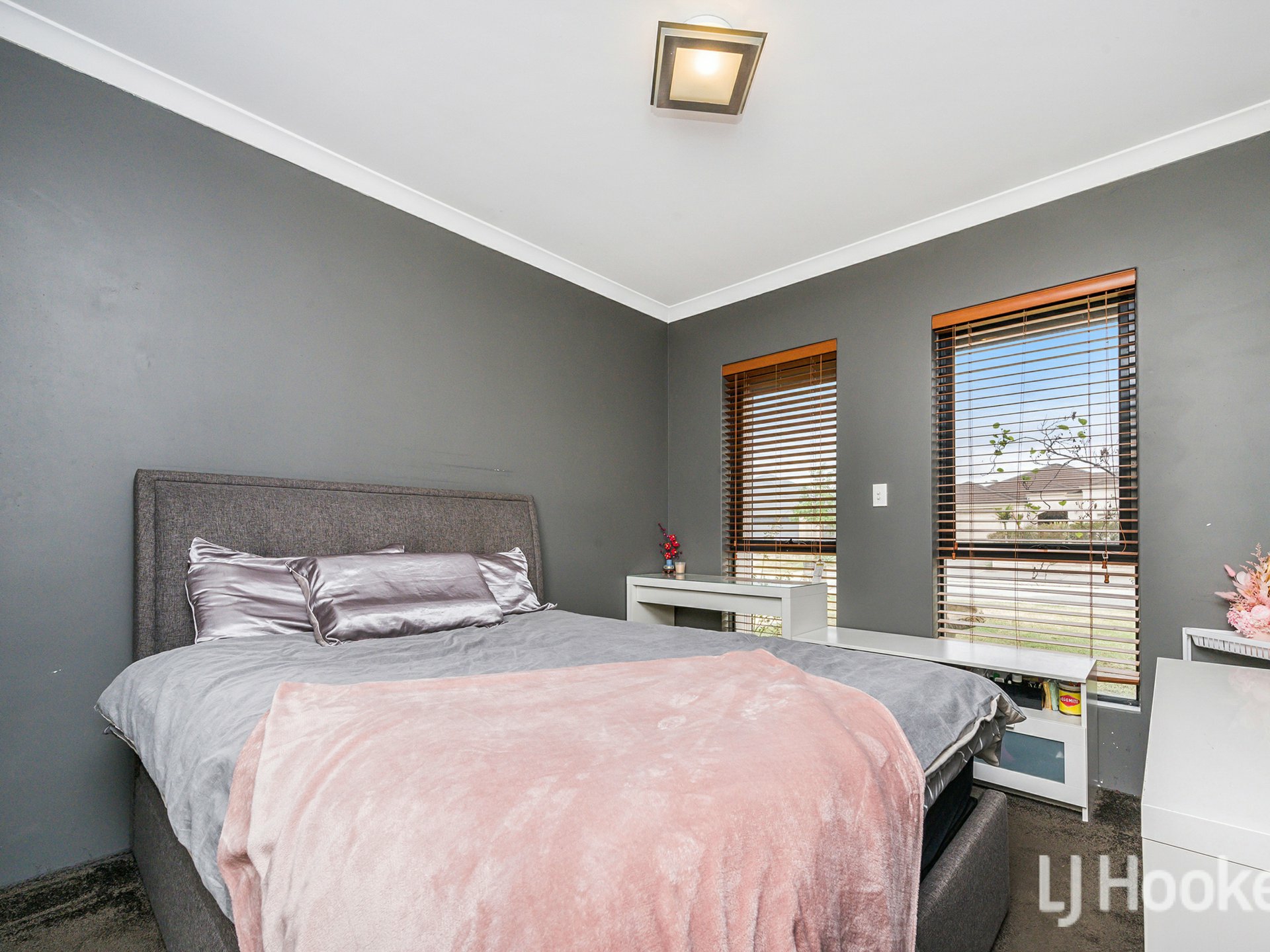 17 Brittain Road, WATTLE GROVE