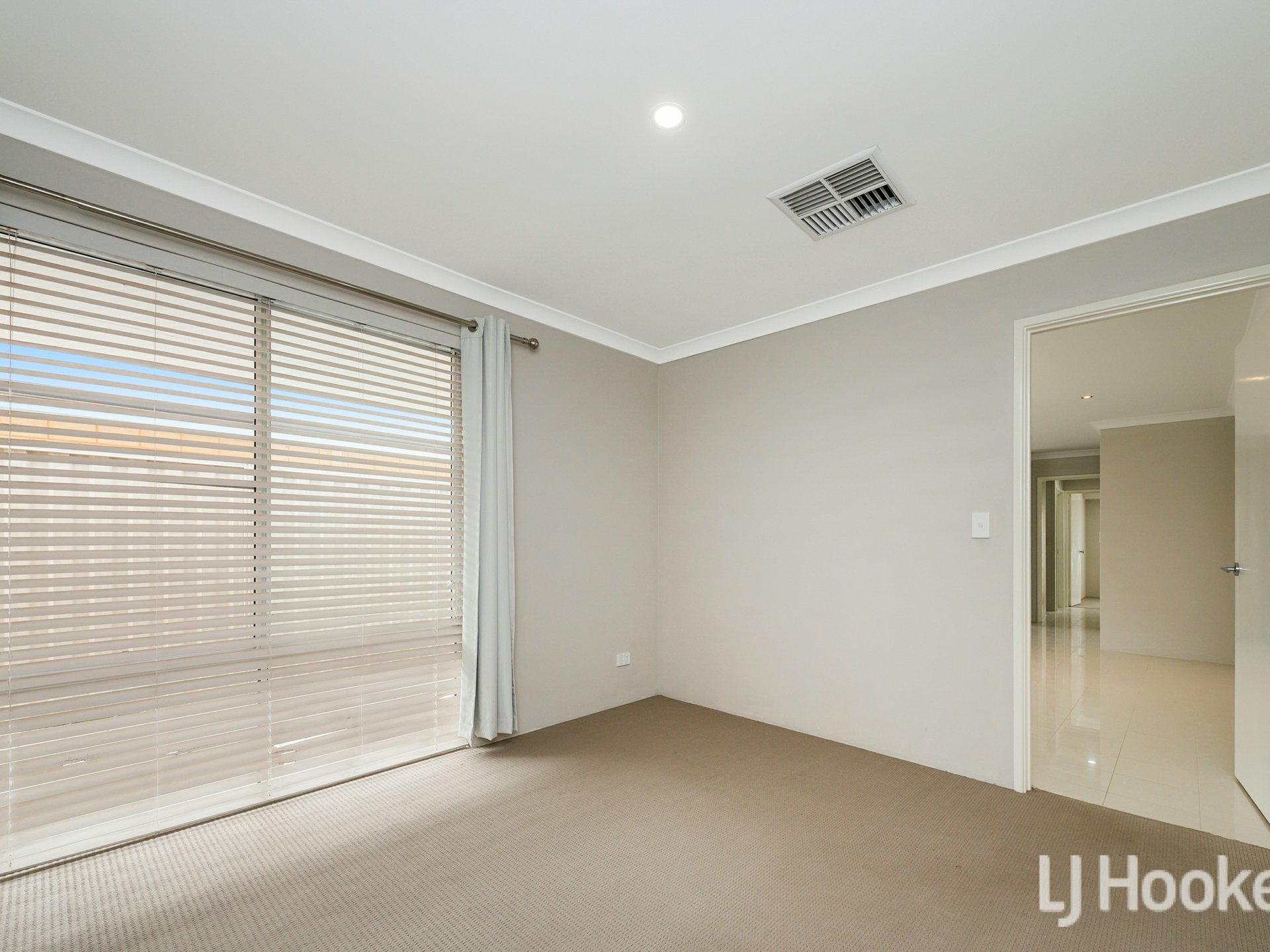 19A Banjong Street, MARTIN