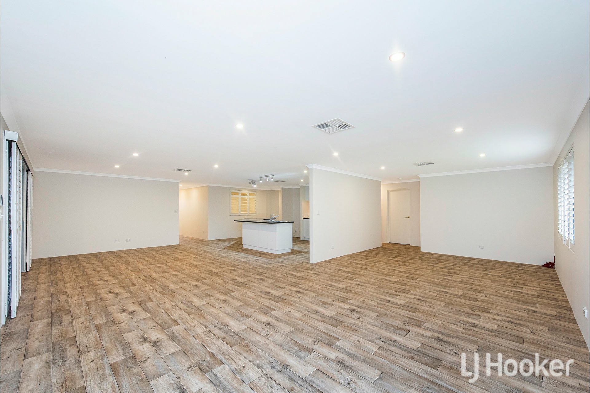 1 Southampton Drive, PIARA WATERS
