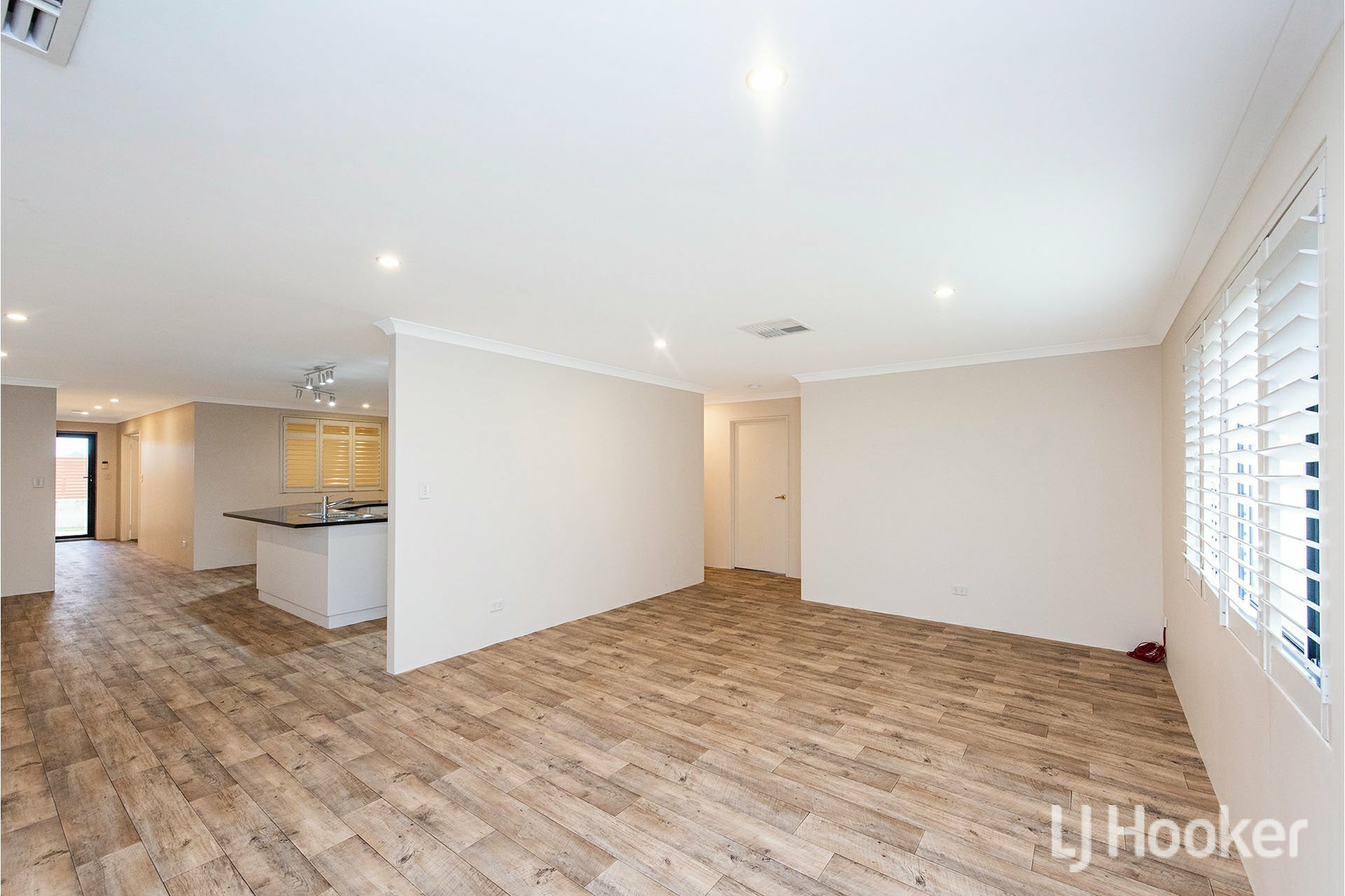 1 Southampton Drive, PIARA WATERS