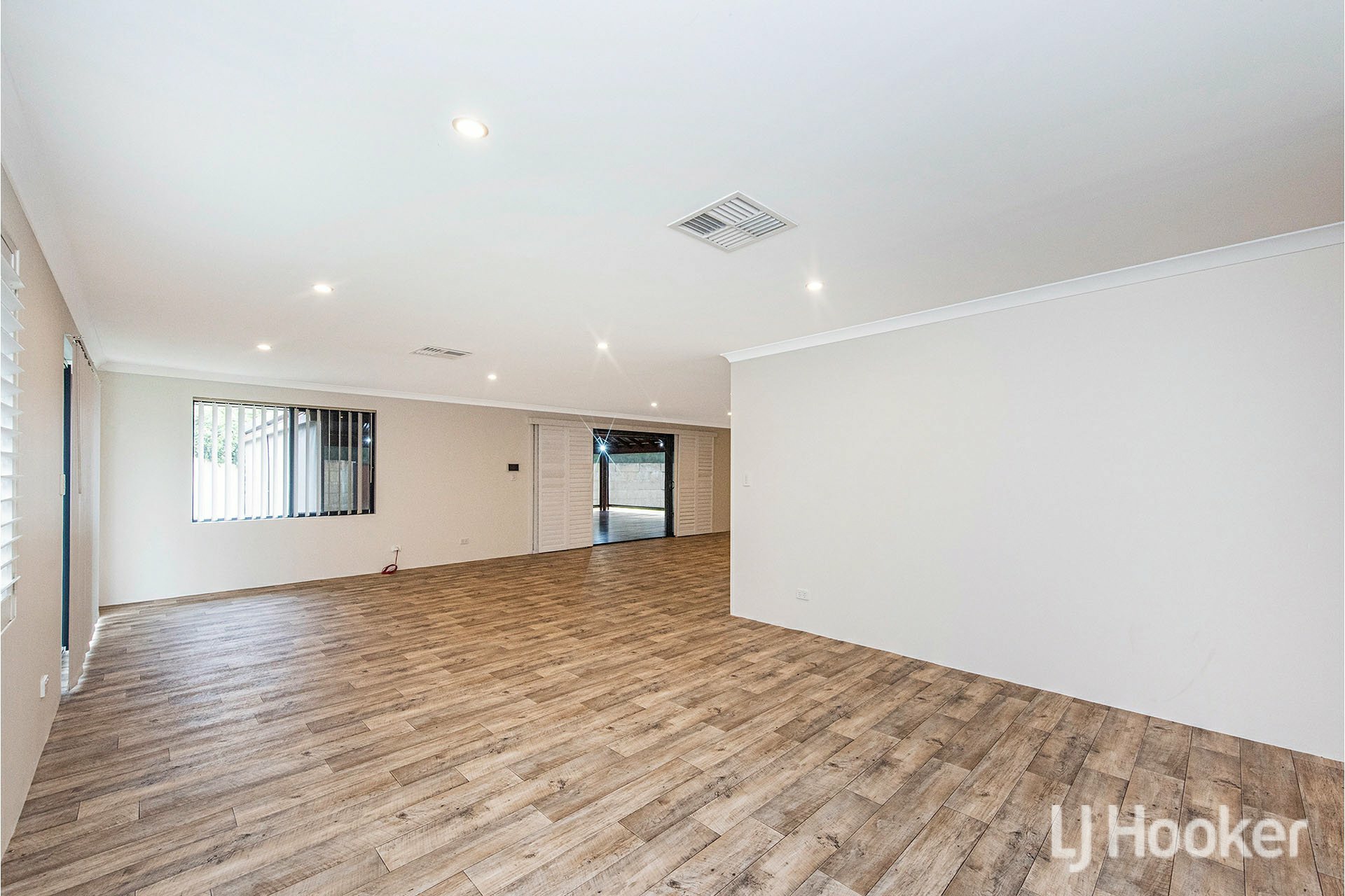 1 Southampton Drive, PIARA WATERS