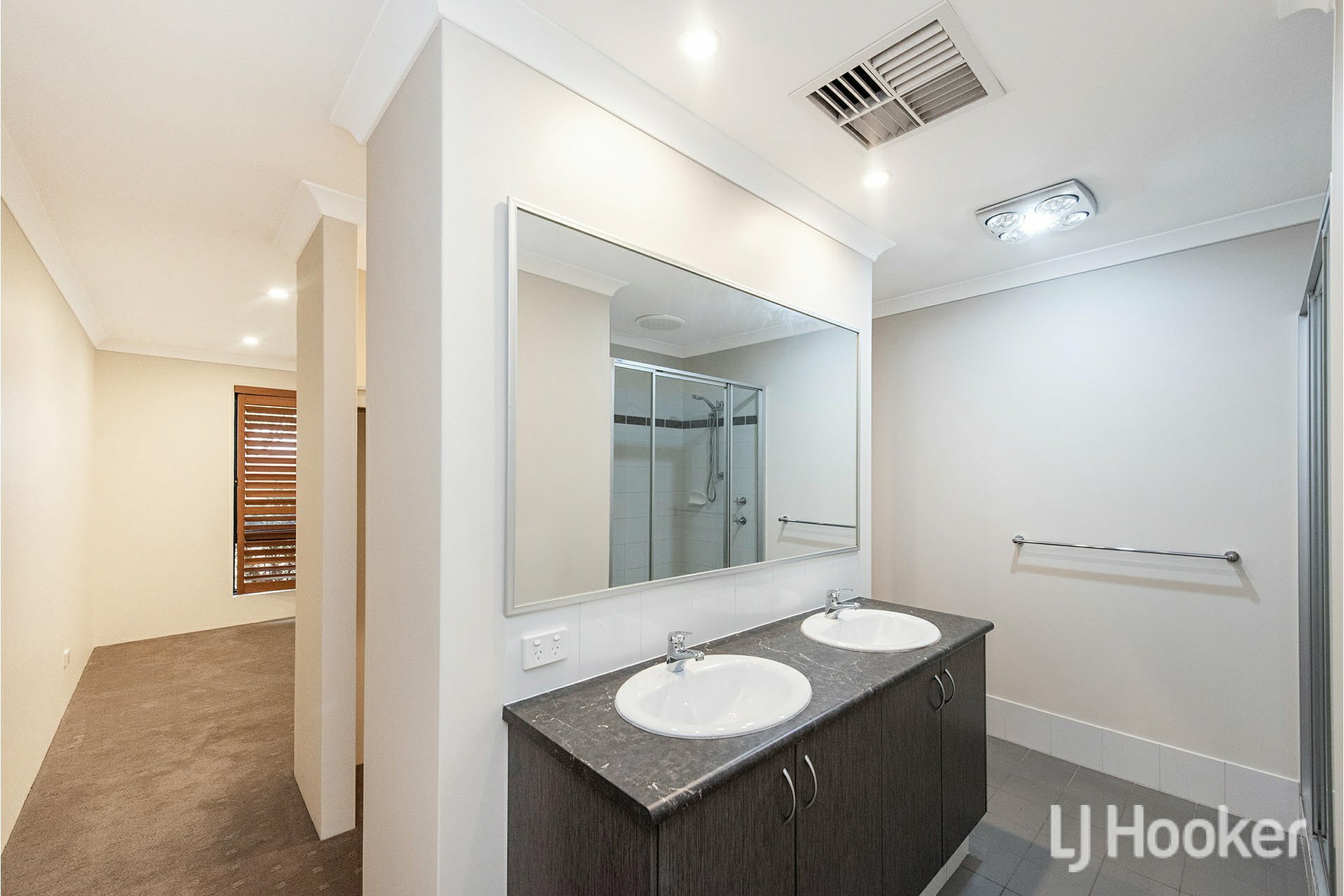 1 Southampton Drive, PIARA WATERS