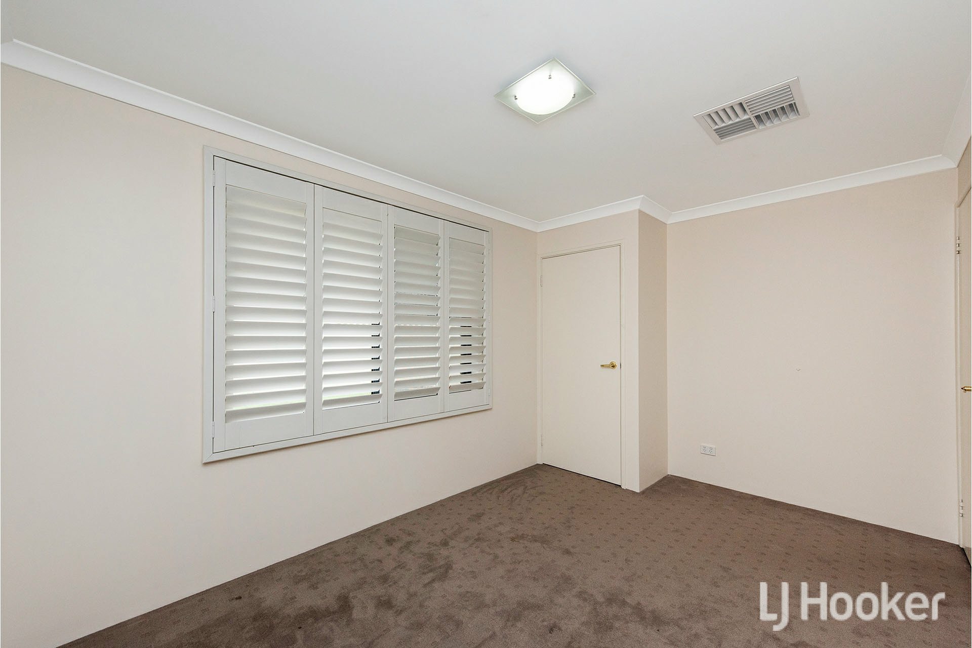 1 Southampton Drive, PIARA WATERS