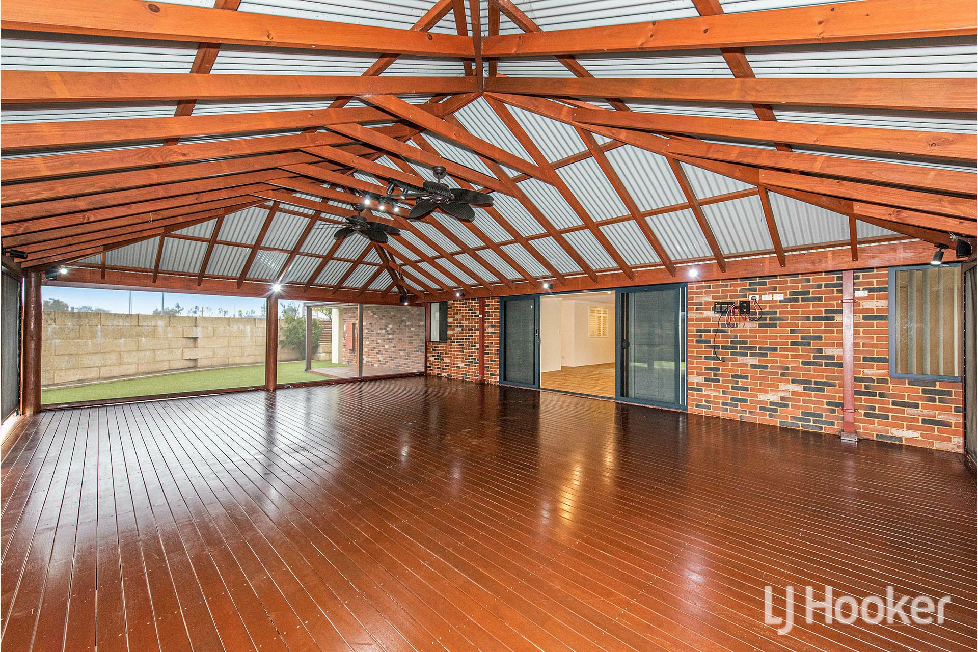1 Southampton Drive, PIARA WATERS