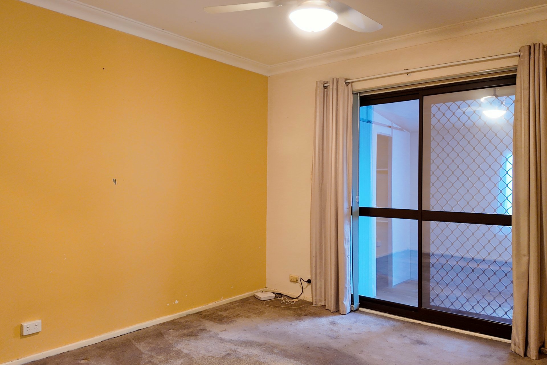 9 Lorenzo Street, THORNLIE