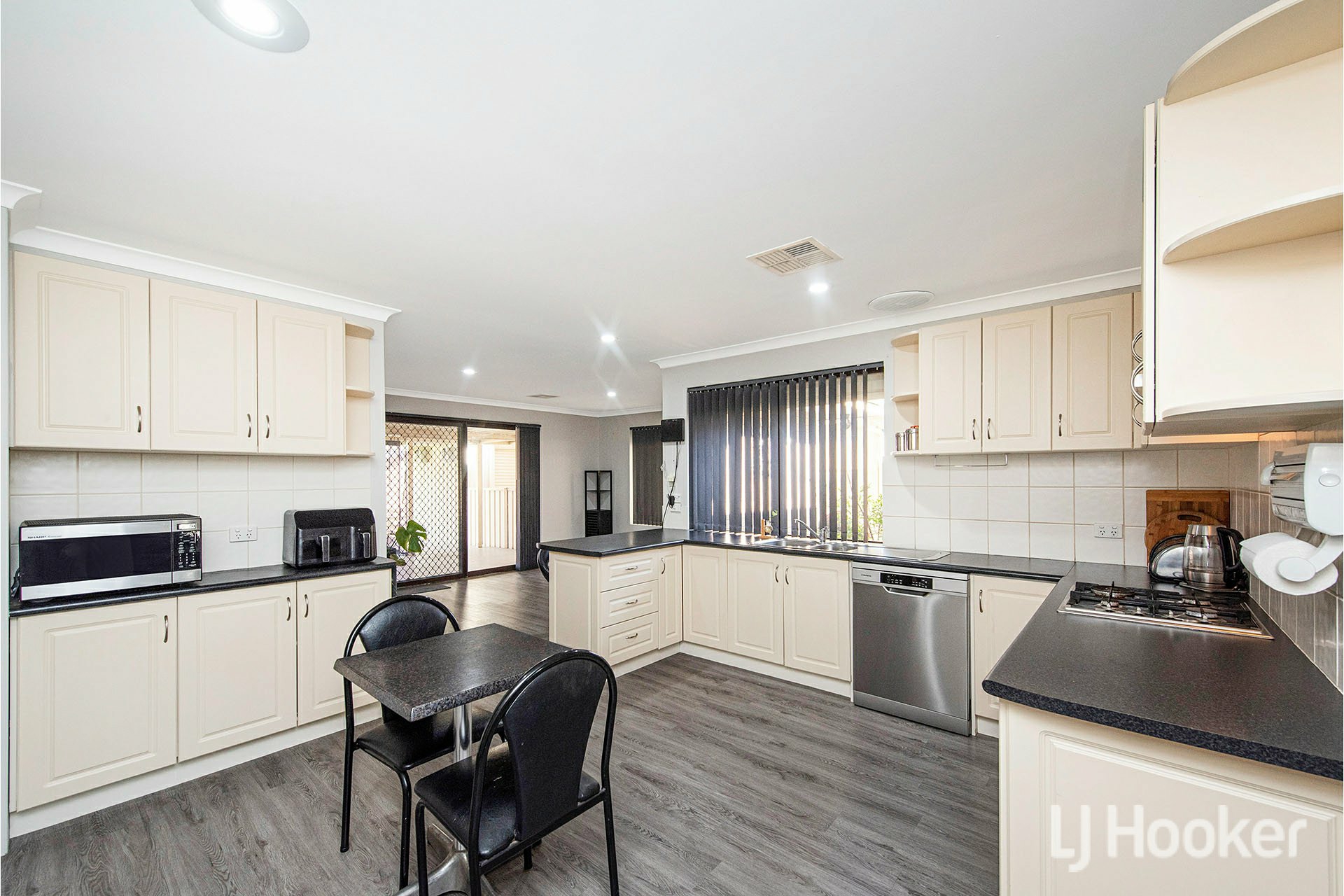8 Ardross Street, SEVILLE GROVE