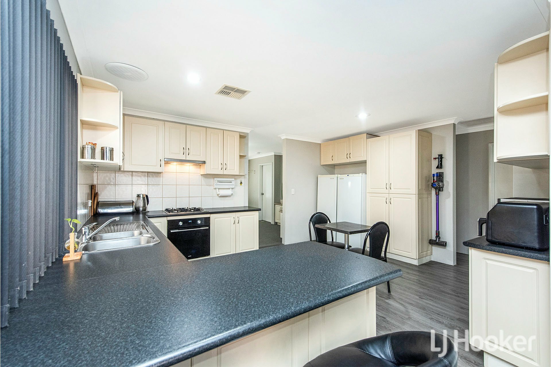 8 Ardross Street, SEVILLE GROVE