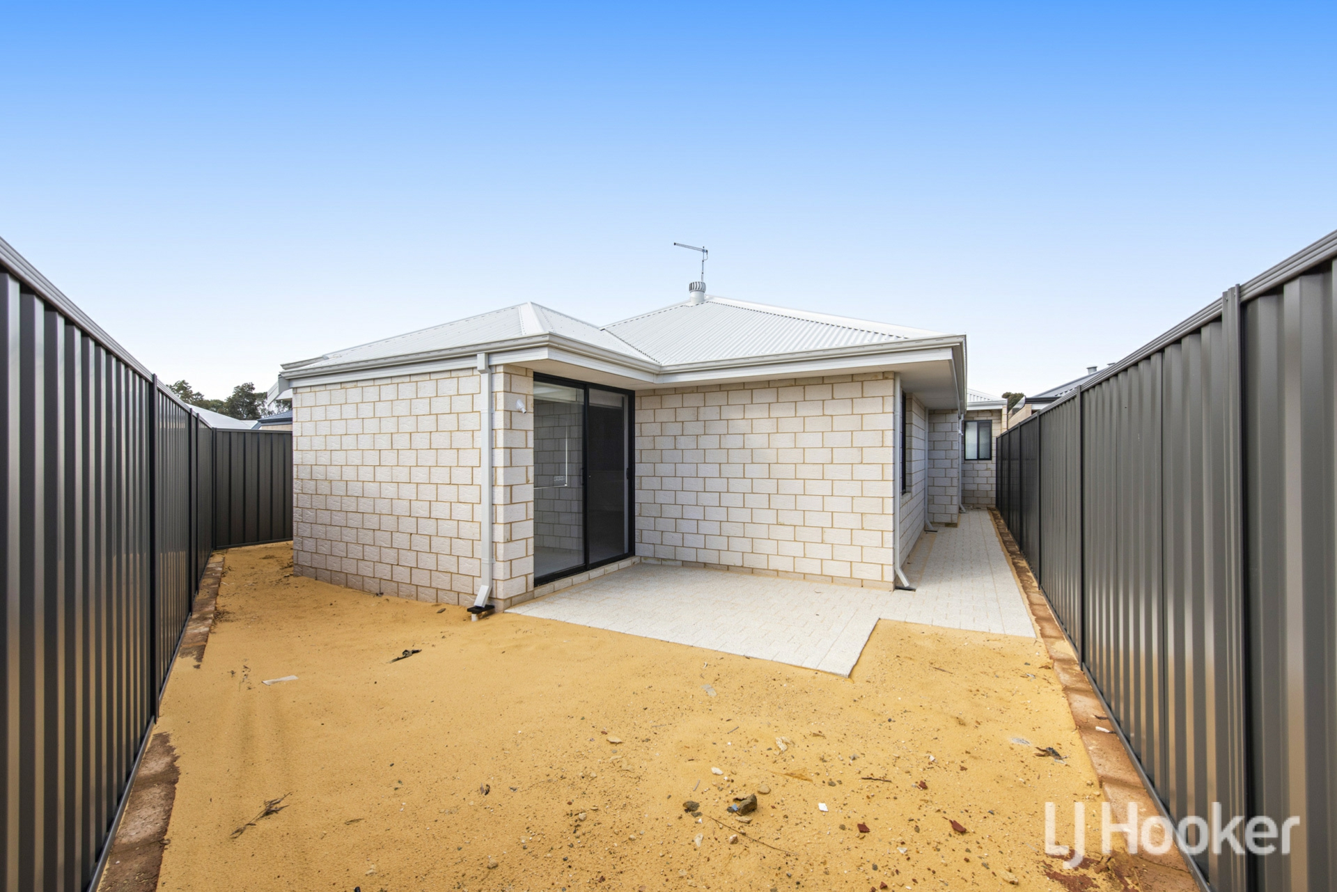 20 Karapiro Street, CHAMPION LAKES