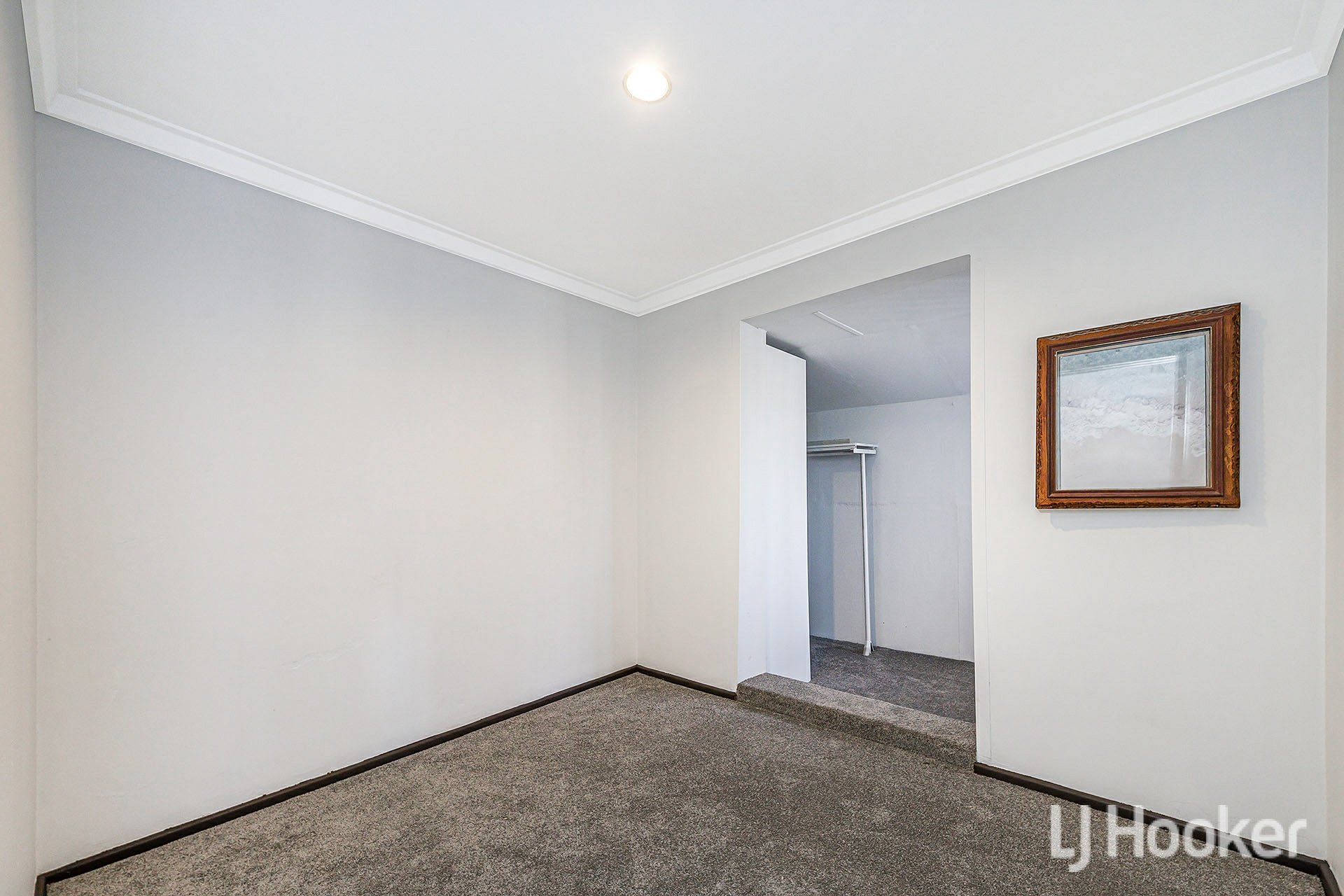 12 Tomlinson Place, ARMADALE