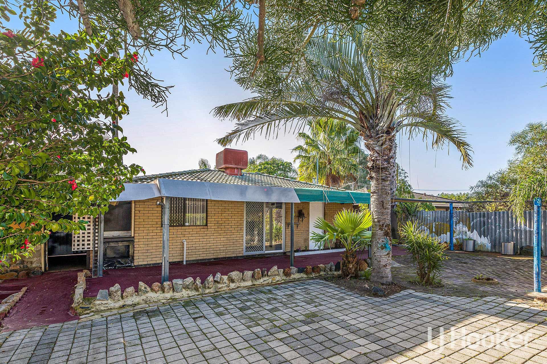12 Tomlinson Place, ARMADALE