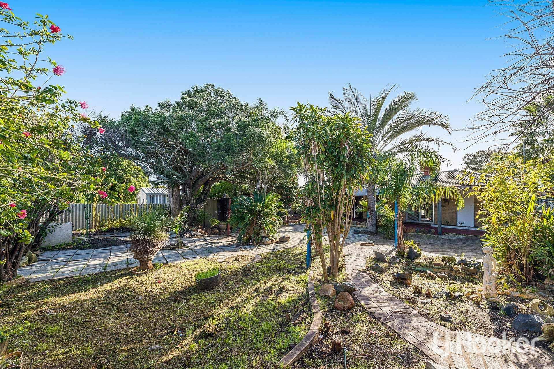 12 Tomlinson Place, ARMADALE