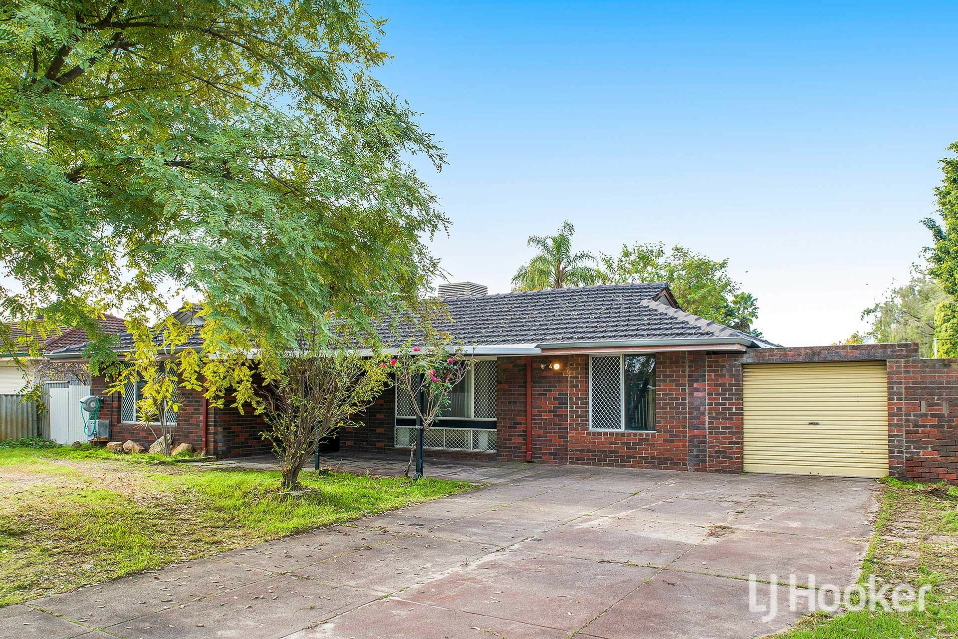 8 Cassidy Road, THORNLIE