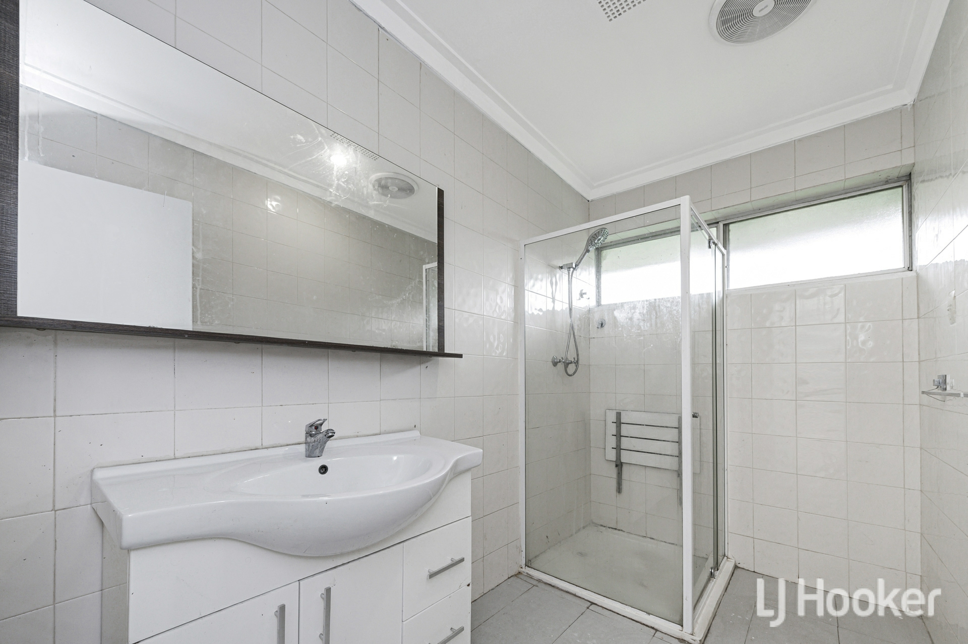 8 Cassidy Road, THORNLIE
