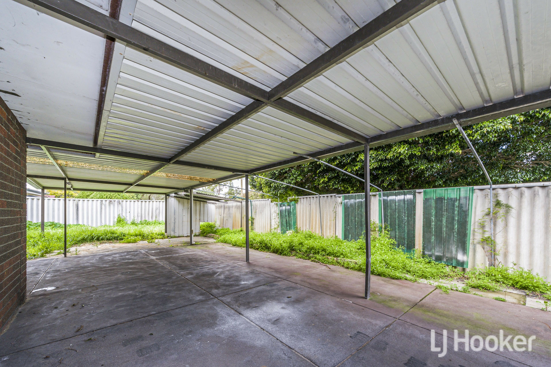 8 Cassidy Road, THORNLIE