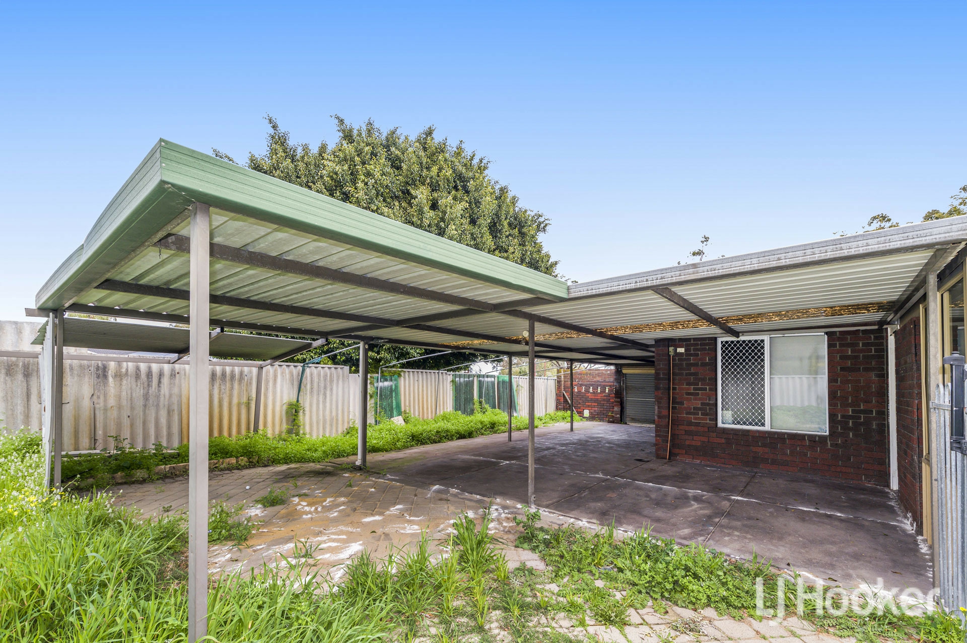 8 Cassidy Road, THORNLIE