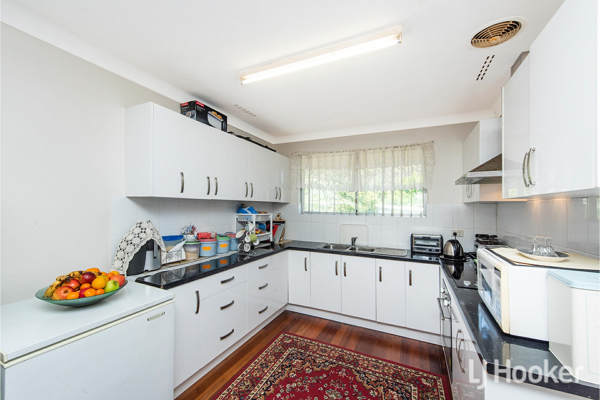 29 Percy Street — photo 5 of 14