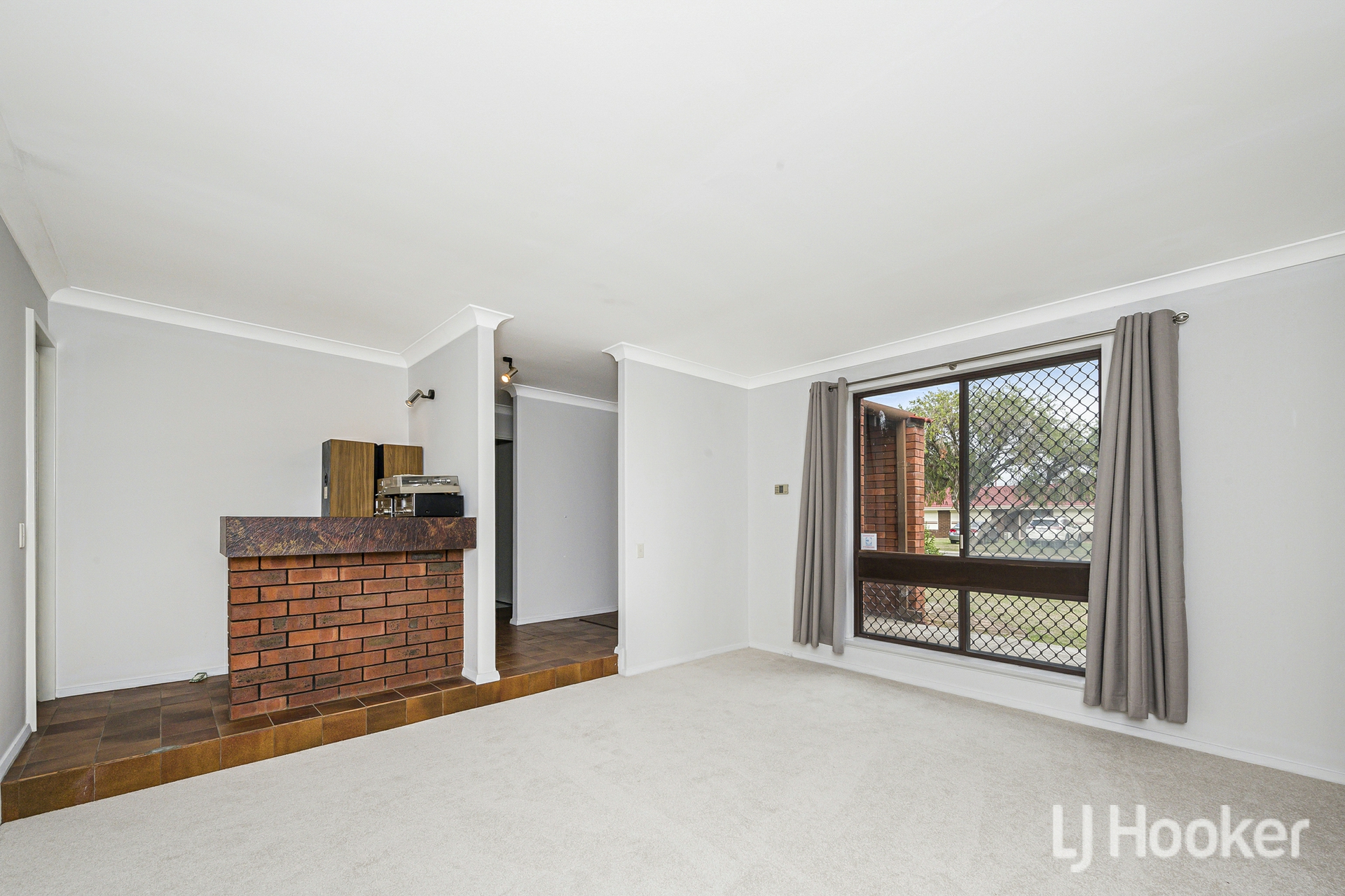 13 Mercer Place — photo 3 of 29