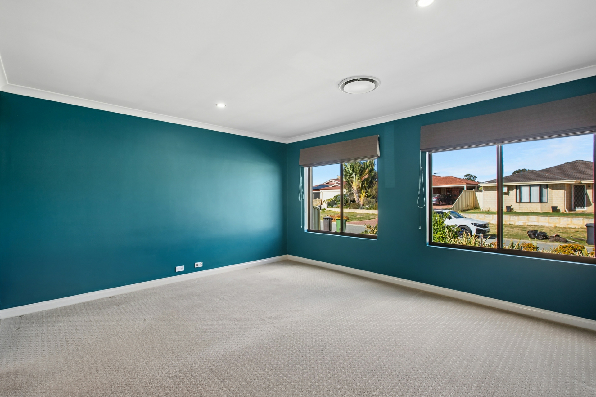 6 Trayner Close — photo 12 of 24