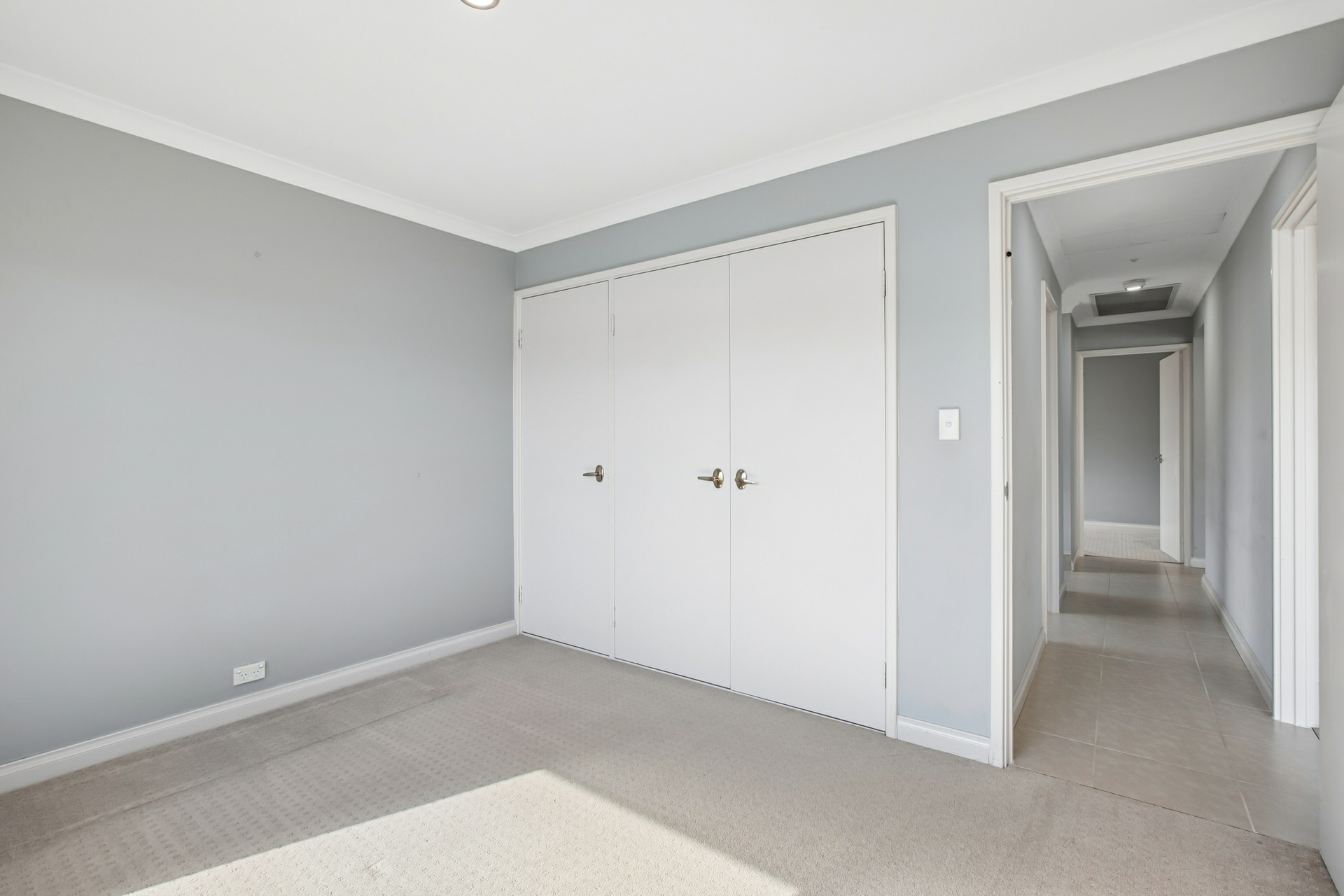 6 Trayner Close — photo 16 of 24