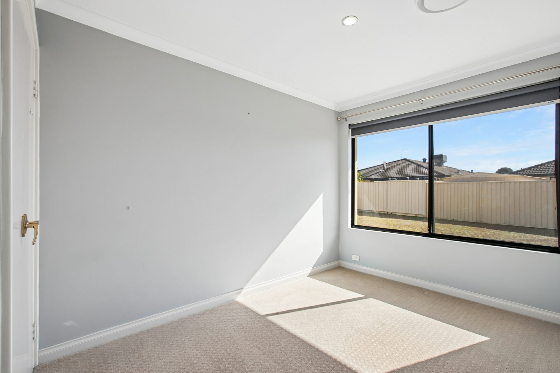 6 Trayner Close — photo 18 of 24