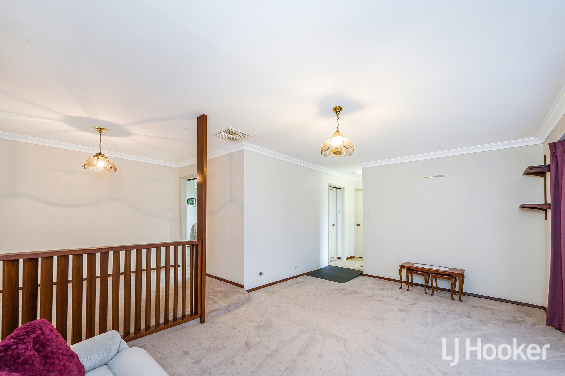 13 Crest Court — photo 4 of 29
