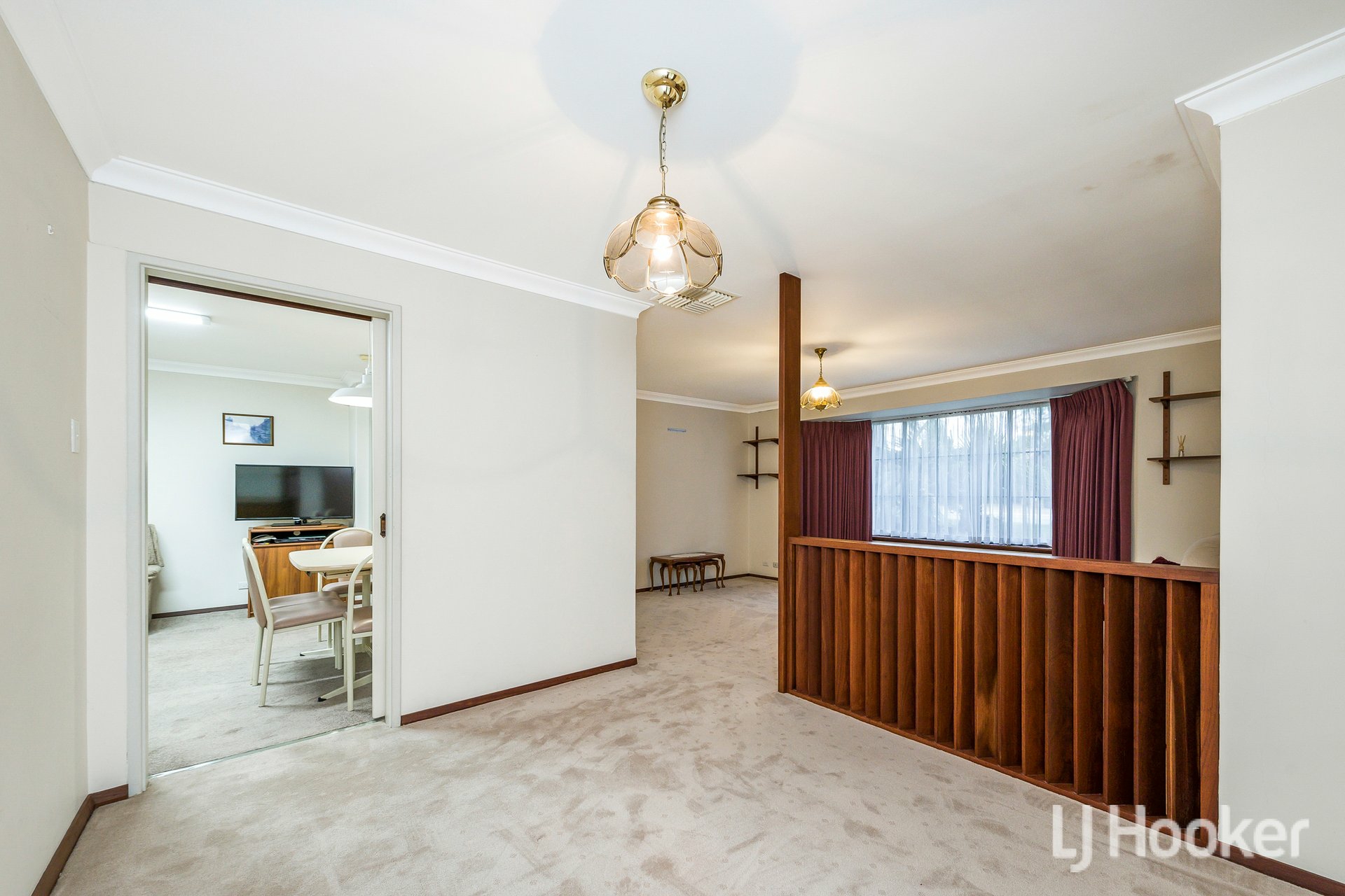 13 Crest Court — photo 7 of 29
