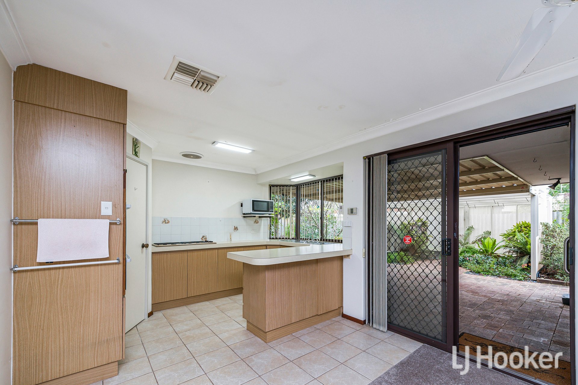 13 Crest Court — photo 9 of 29