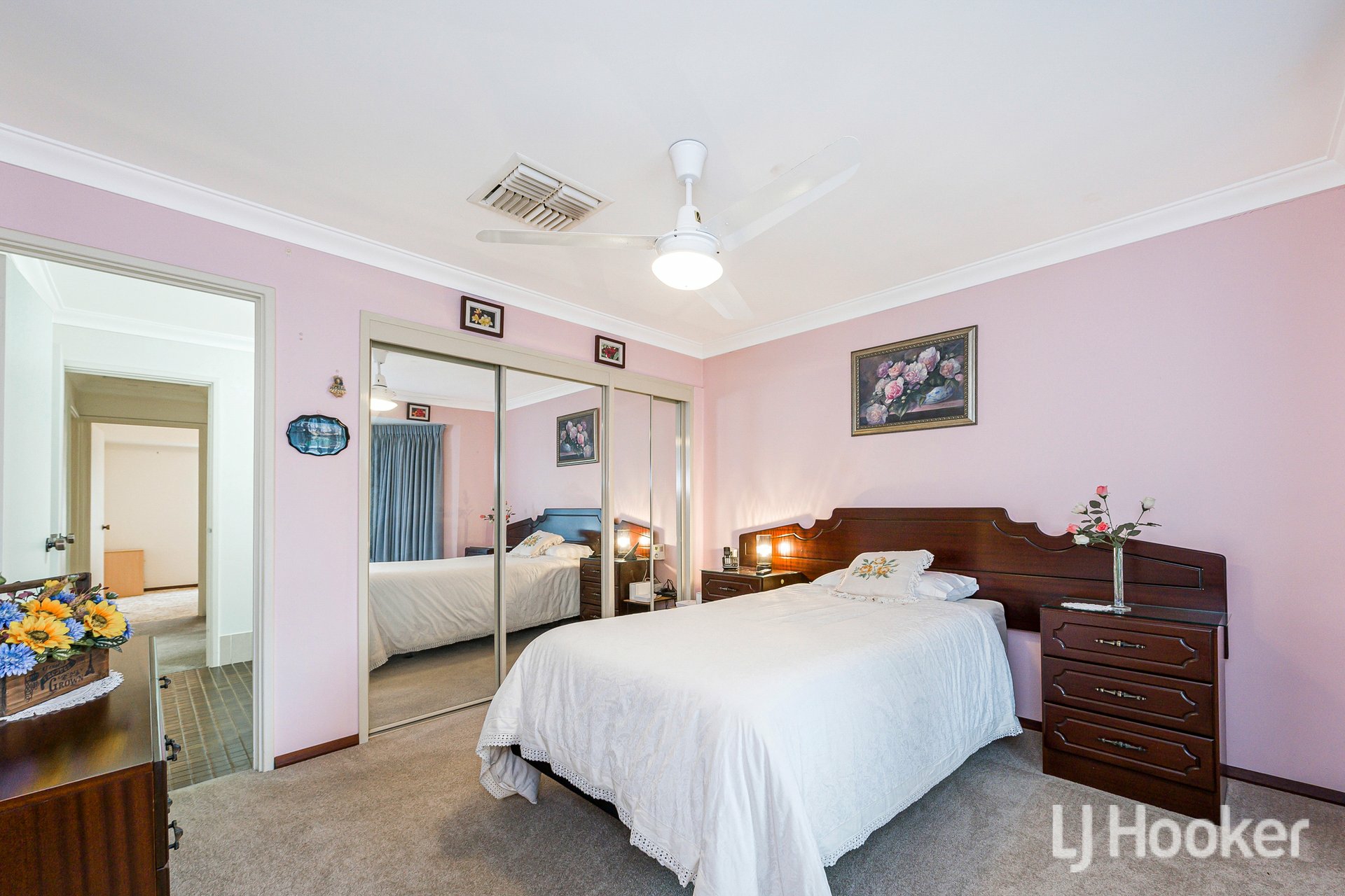 13 Crest Court — photo 16 of 29