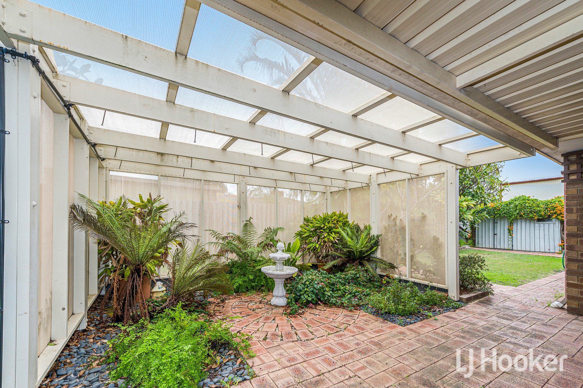 13 Crest Court — photo 23 of 29