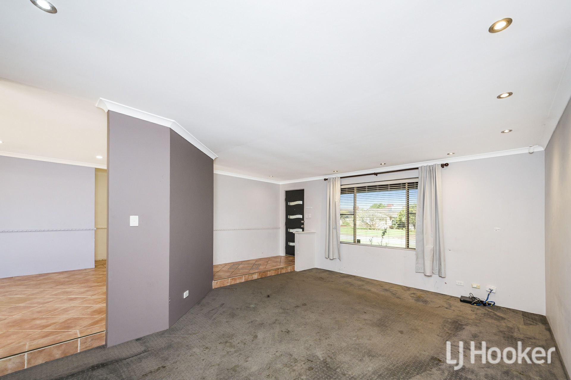 40 Swingler Way — photo 2 of 24