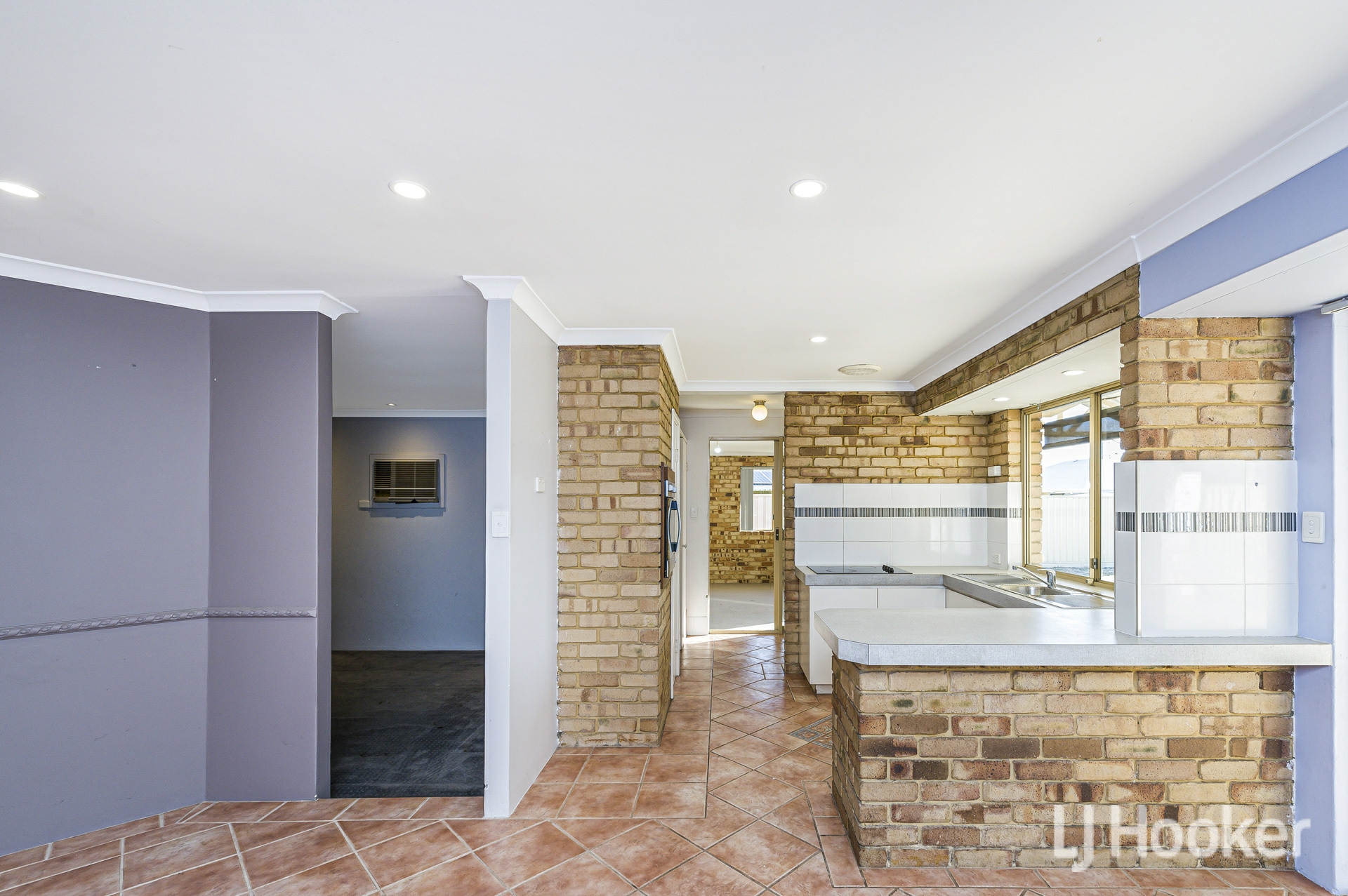 40 Swingler Way — photo 5 of 24