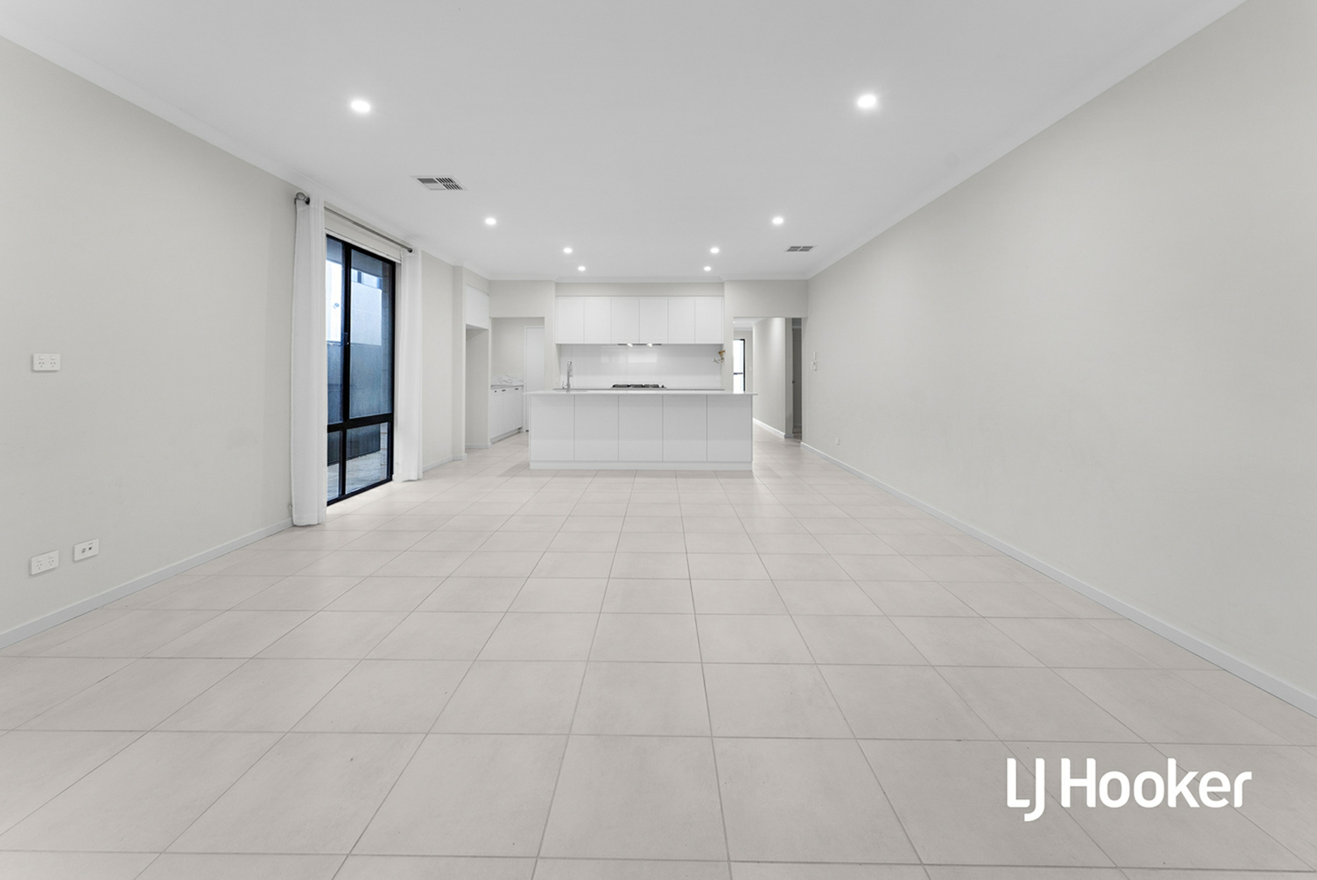 24 Irenic Road — photo 7 of 26